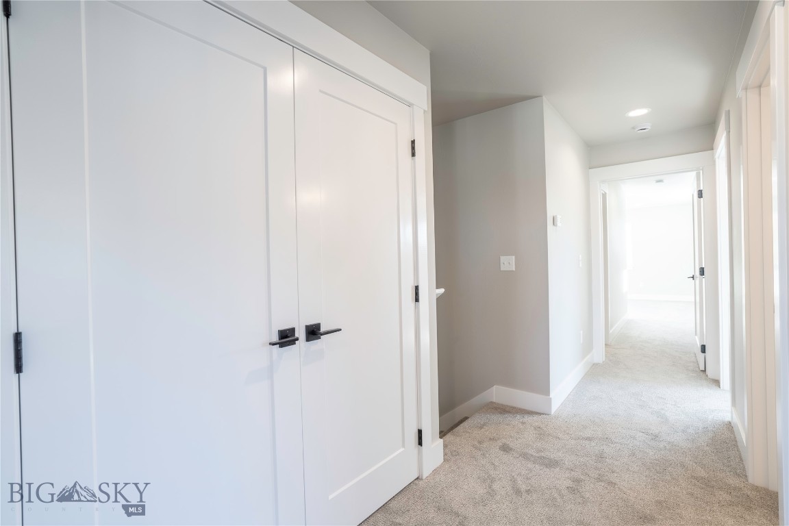 Bozeman, Montana, 59718, United States, 4 Bedrooms Bedrooms, ,2 BathroomsBathrooms,Residential,For Sale,1996790