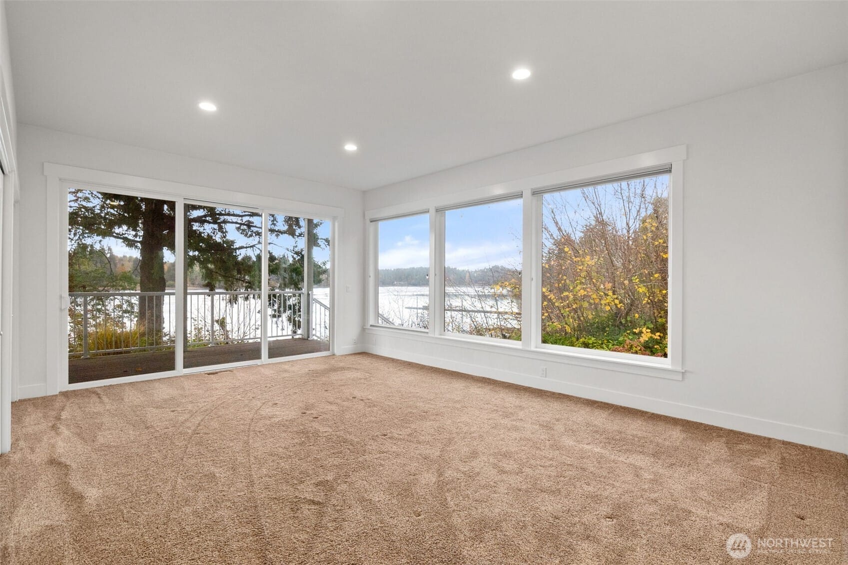 Shelton, Washington, 98584, United States, 3 Bedrooms Bedrooms, ,2 BathroomsBathrooms,Residential,For Sale,1992826