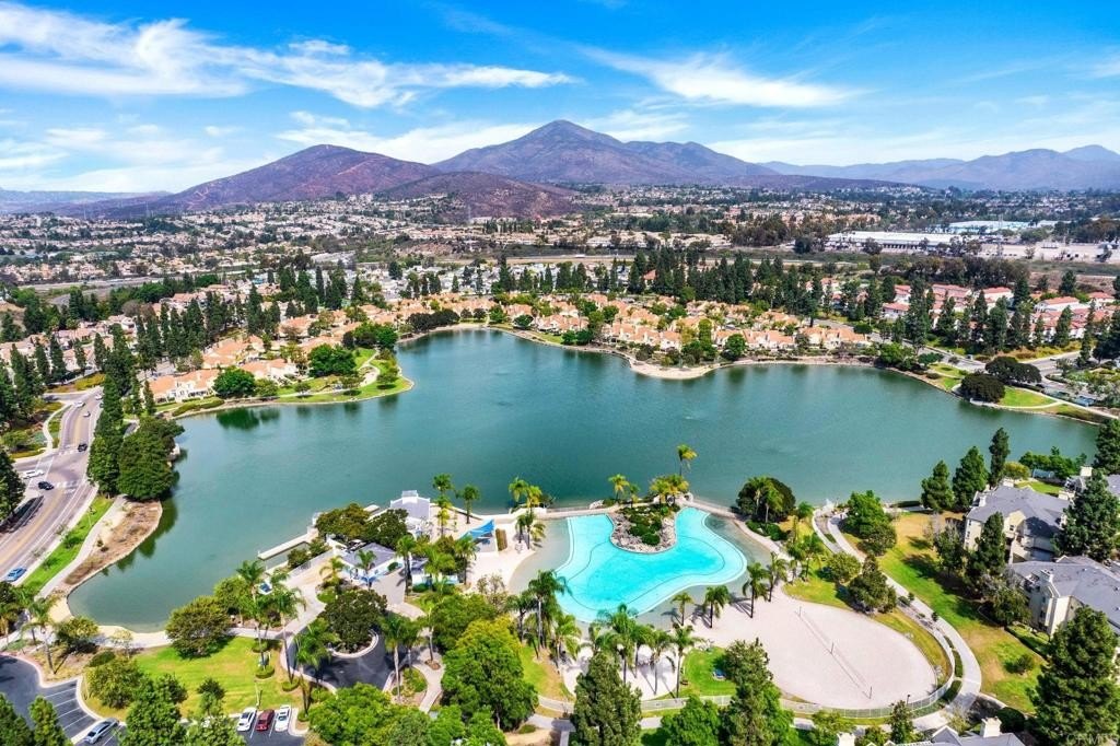 Chula Vista, California, 91913, United States, 2 Bedrooms Bedrooms, ,2 BathroomsBathrooms,Residential,For Sale,1745027