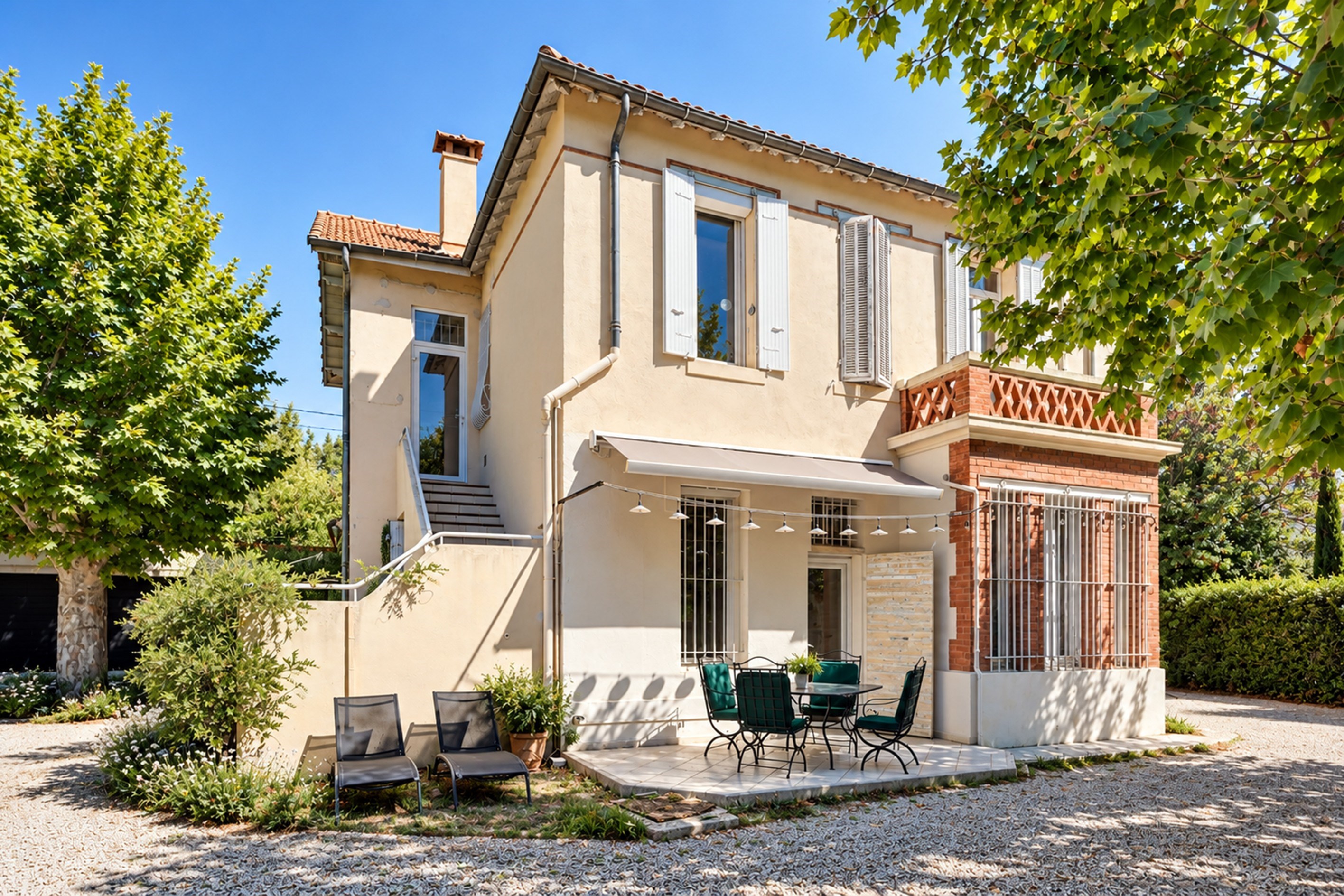 Townhouse with Outstanding Potential – Walking Distance from the Historic Centr… - 物件實景