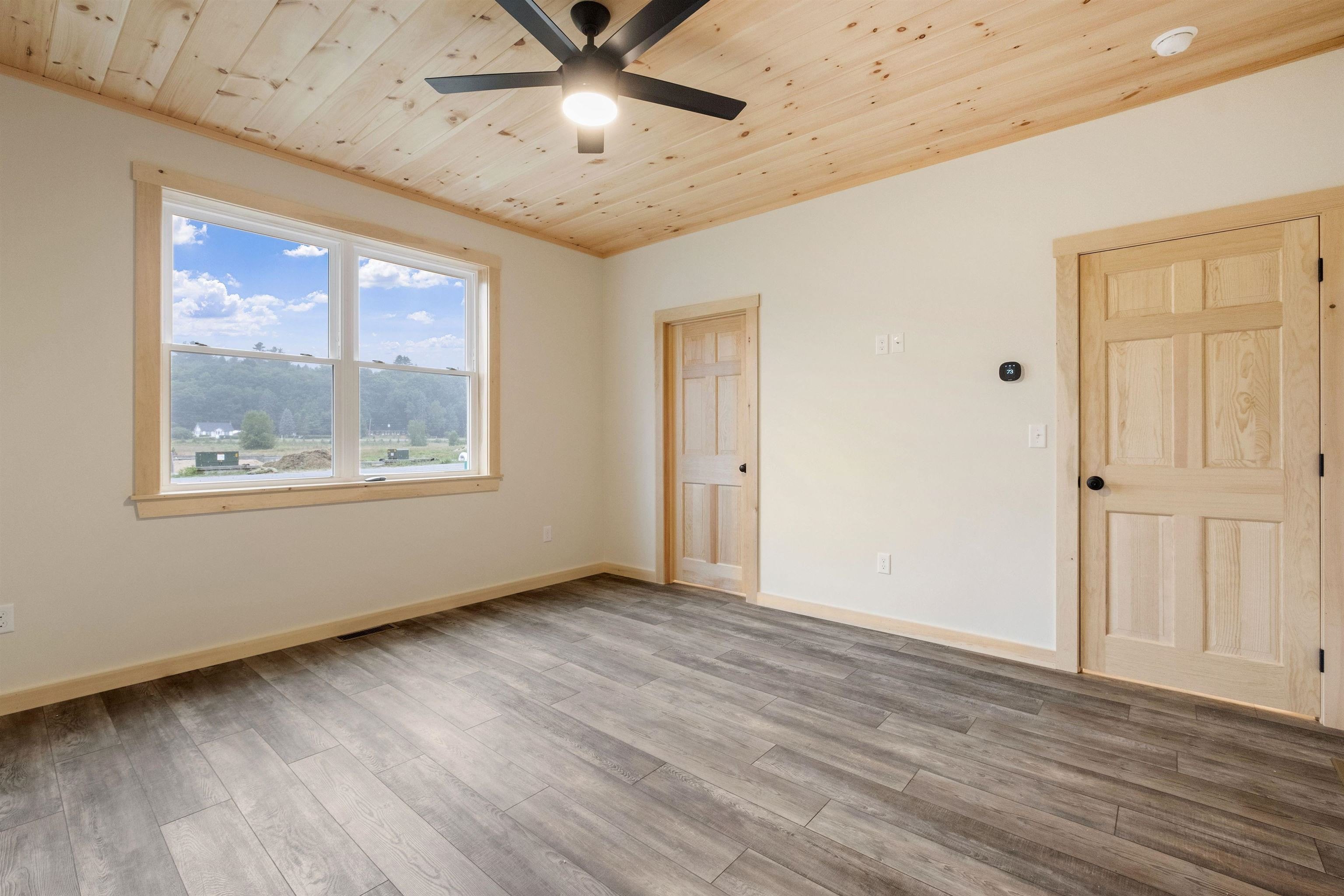 Thornton, New Hampshire, 03285, United States, 3 Bedrooms Bedrooms, ,3 BathroomsBathrooms,Residential,For Sale,1974297