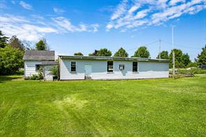 Perth, Ontario, K7H 0H3, CA, 3 Bedrooms Bedrooms, ,2 BathroomsBathrooms,Residential,For Sale,1999855