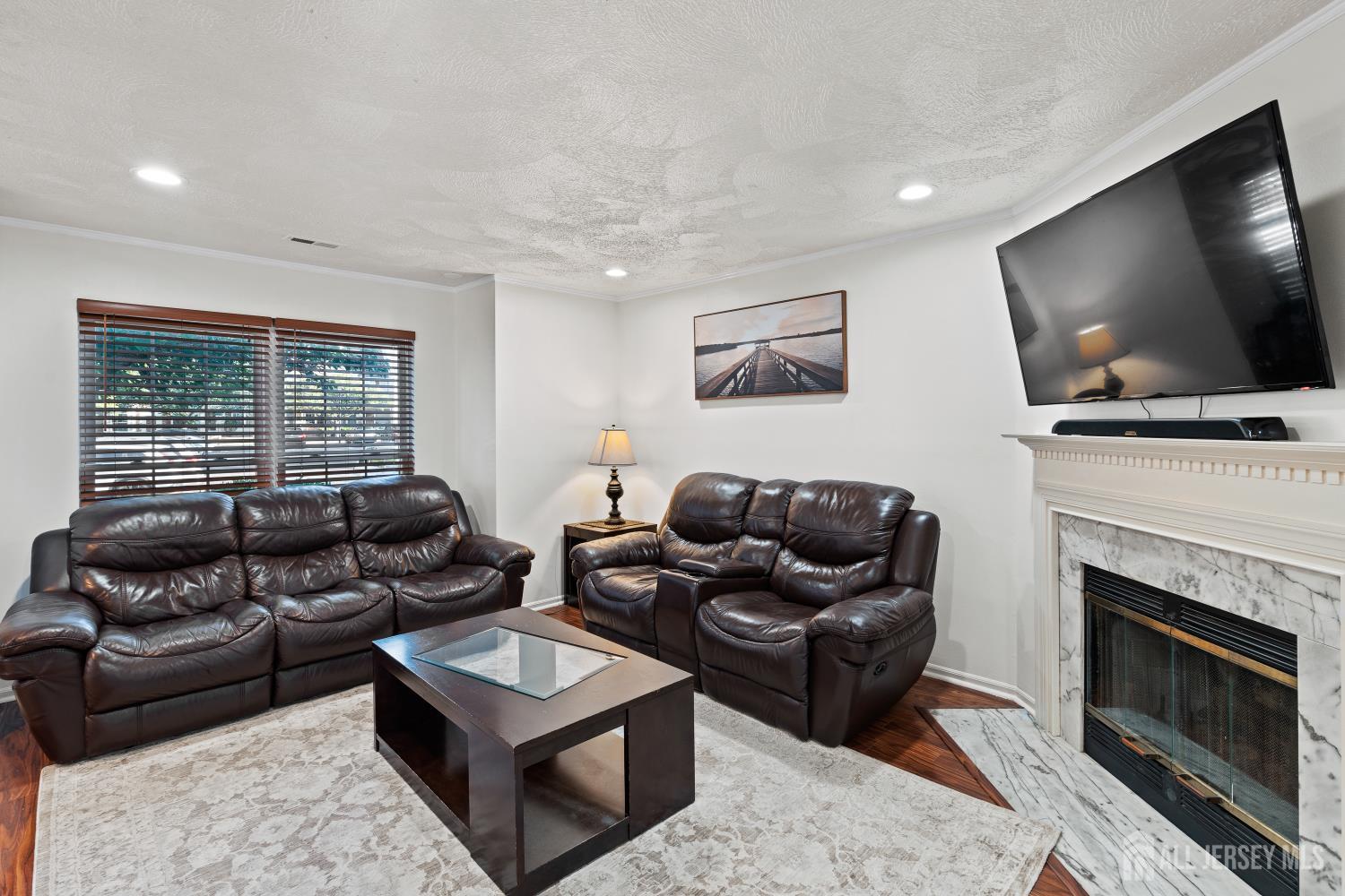 South Brunswick, New Jersey, 08824, United States, 3 Bedrooms Bedrooms, ,3 BathroomsBathrooms,Residential,For Sale,1940430