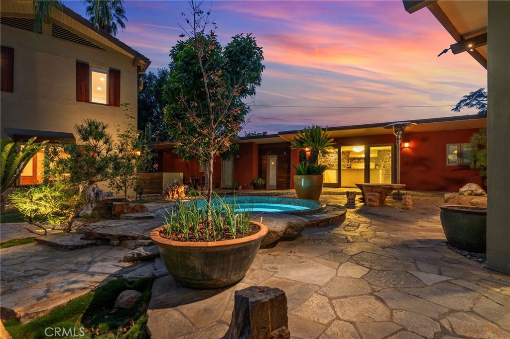 San Marino, California, 91108, United States, 5 Bedrooms Bedrooms, ,6 BathroomsBathrooms,Residential,For Sale,1686890