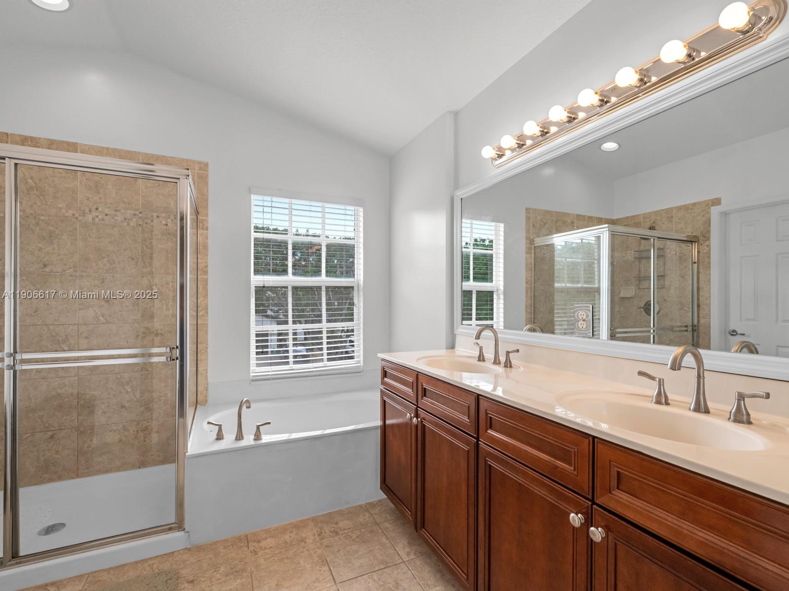 Cooper City, Florida, 33328, United States, 3 Bedrooms Bedrooms, ,3 BathroomsBathrooms,Residential,For Sale,1984666