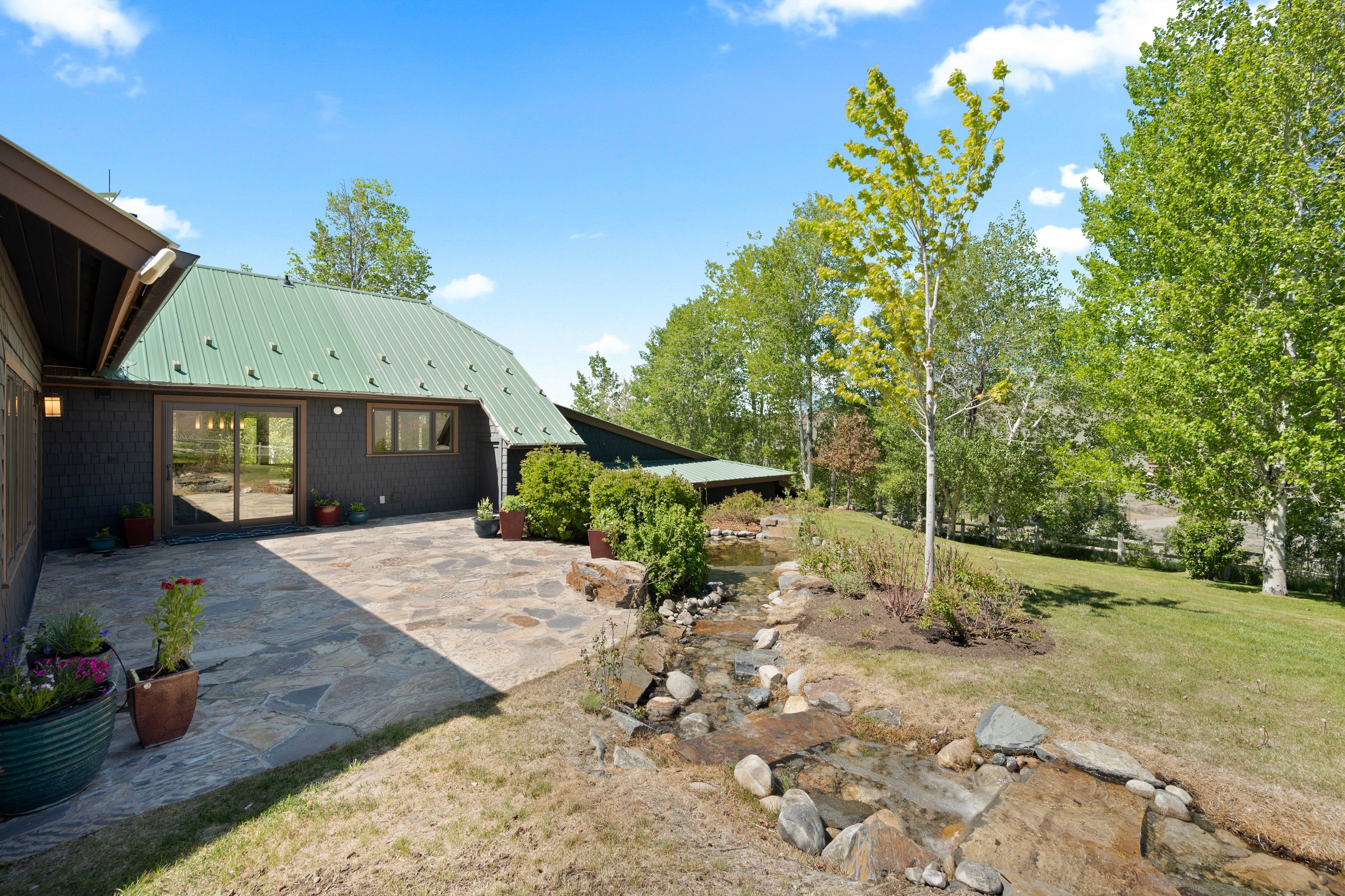  Canyon View Home on 5+ Acres with Pickleball Court - 物件實景