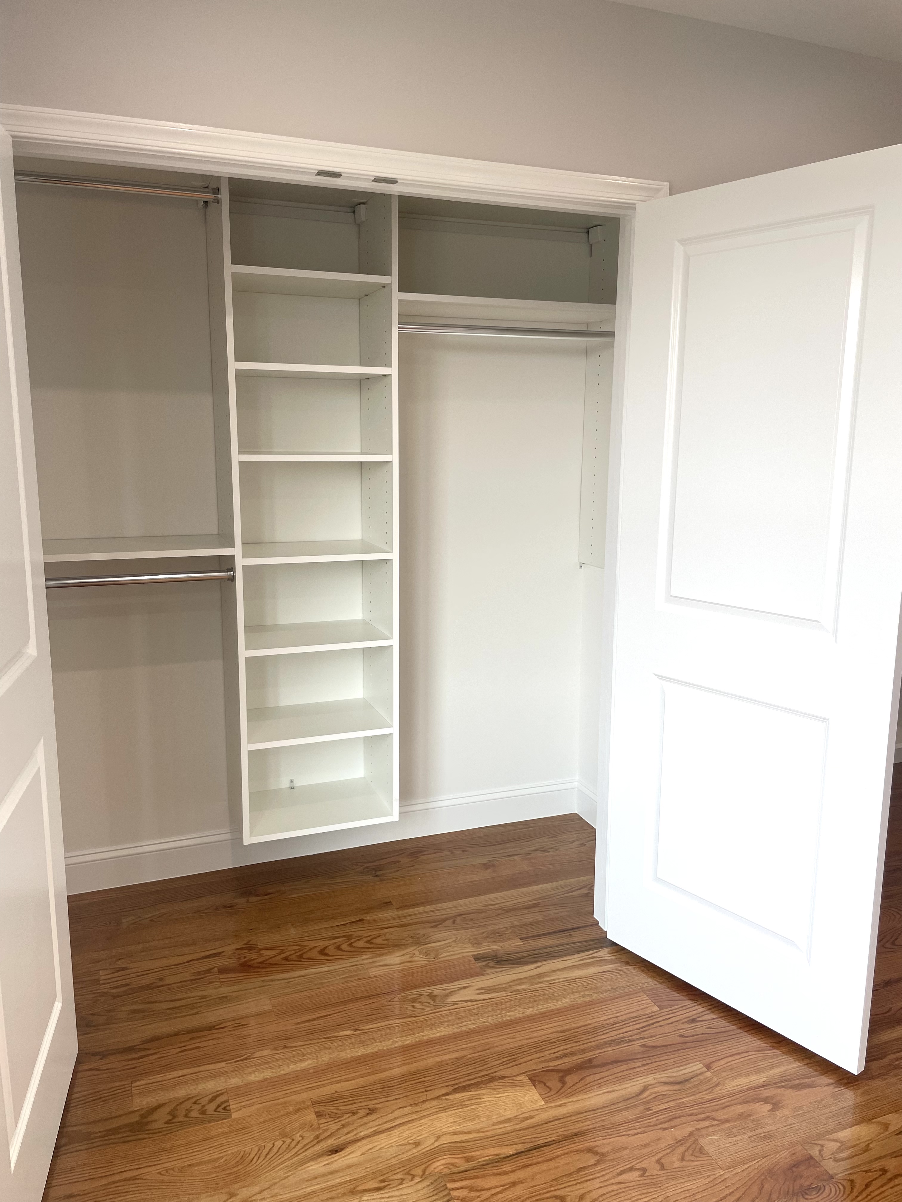 Secaucus, New Jersey, 07094, United States, 3 Bedrooms Bedrooms, ,4 BathroomsBathrooms,Residential,For Sale,1978174