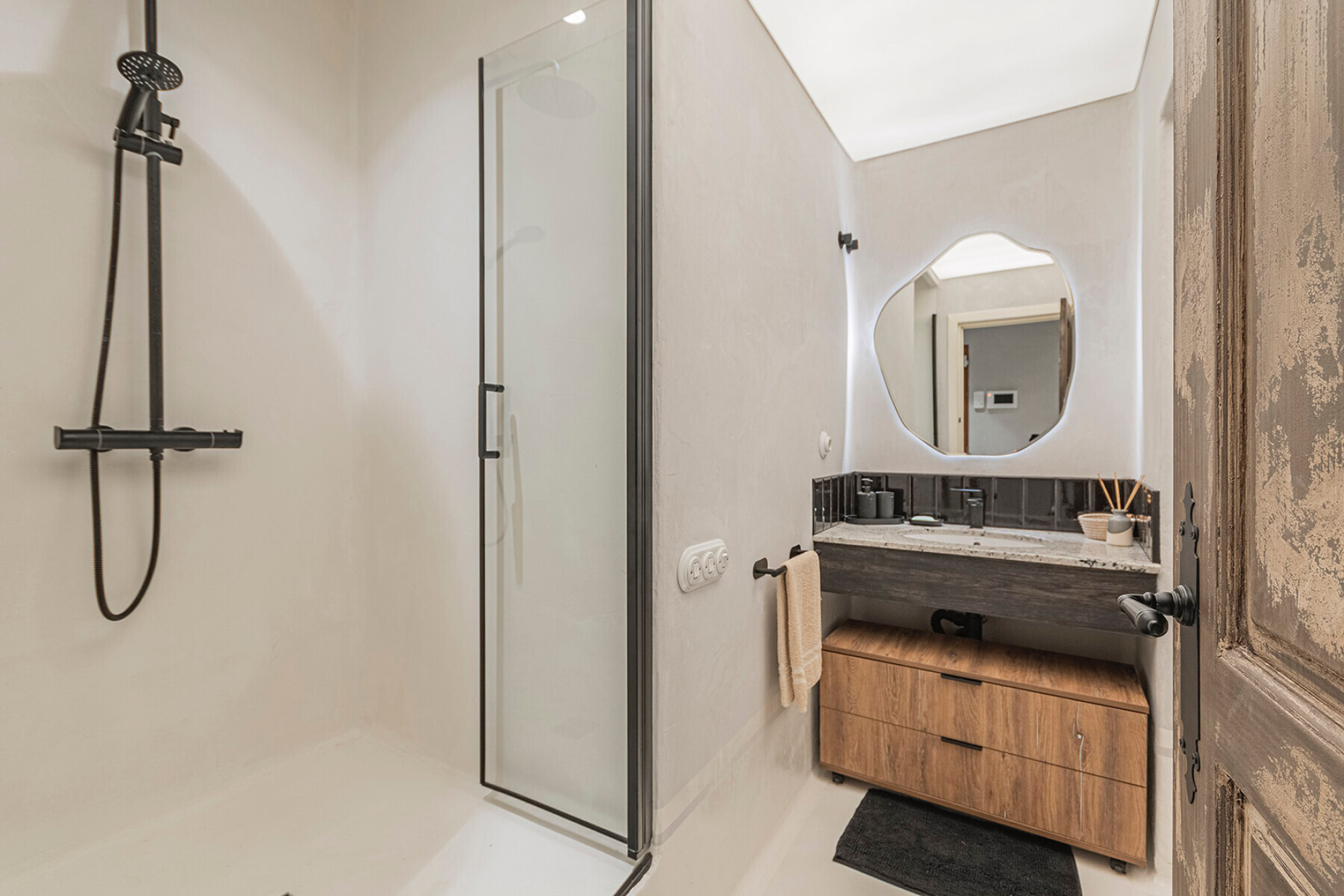  Penthouse with terrace in the heart of Sants neighborhood - 物件實景