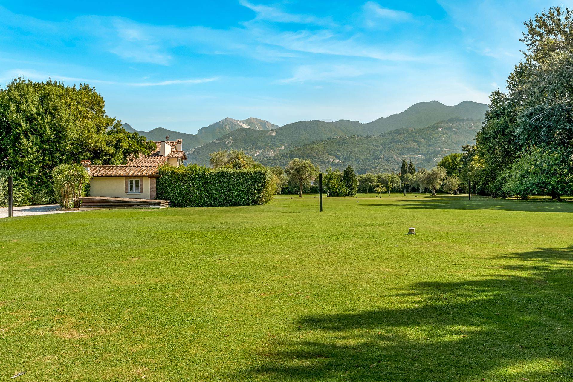 via crociale, Pietrasanta, Lucca, 55045, IT, 3 Bedrooms Bedrooms, ,4 BathroomsBathrooms,Residential,For Sale,via crociale,1610181
