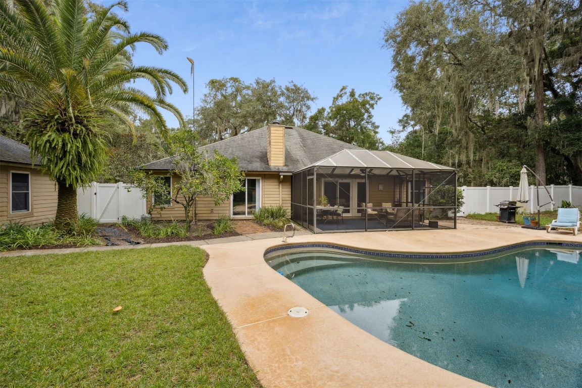 Fernandina Beach, Florida, 32034, United States, 3 Bedrooms Bedrooms, ,2 BathroomsBathrooms,Residential,For Sale,1985756