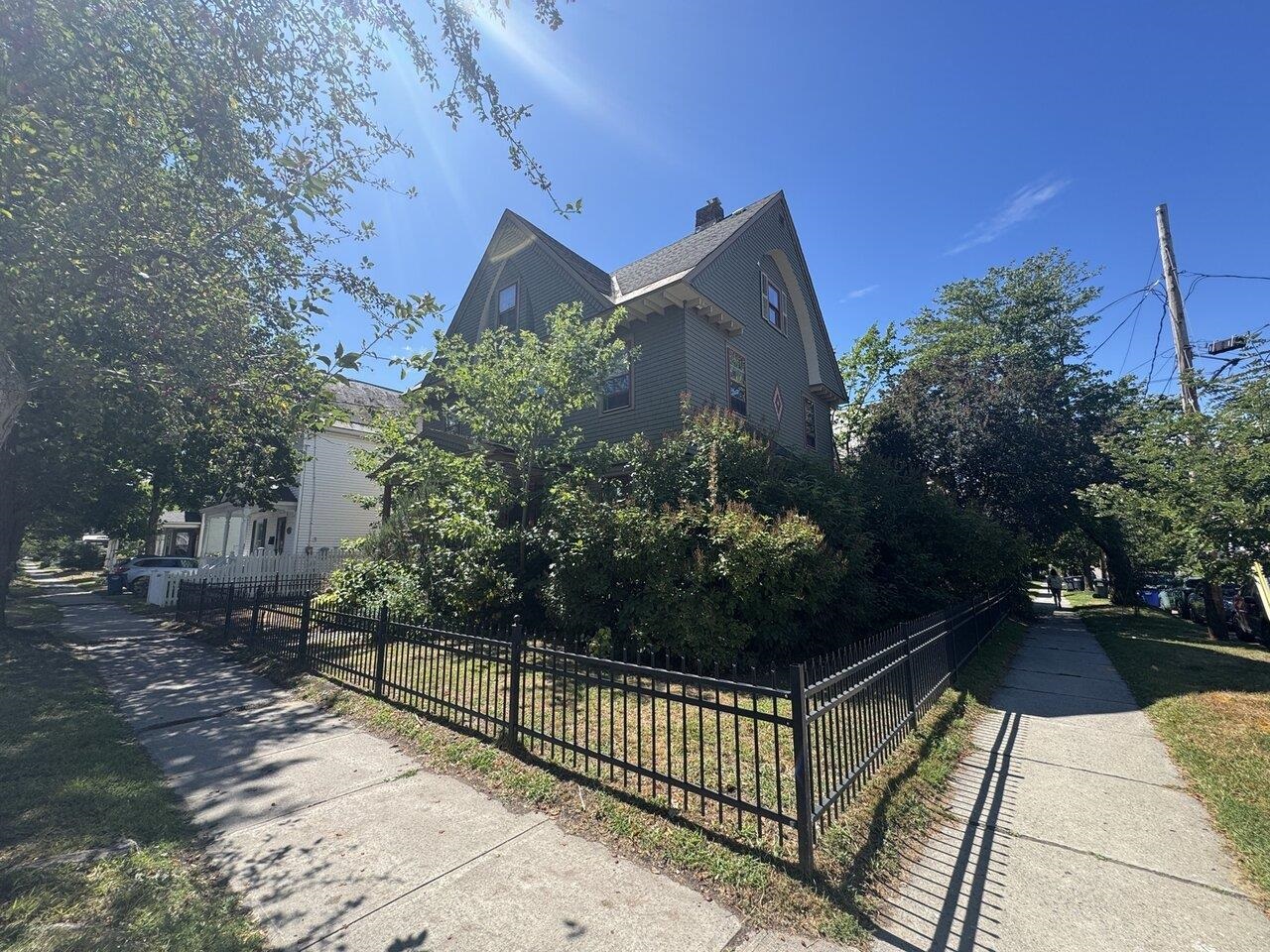 Burlington, Vermont, 05401, United States, ,Residential,For Sale,1939289