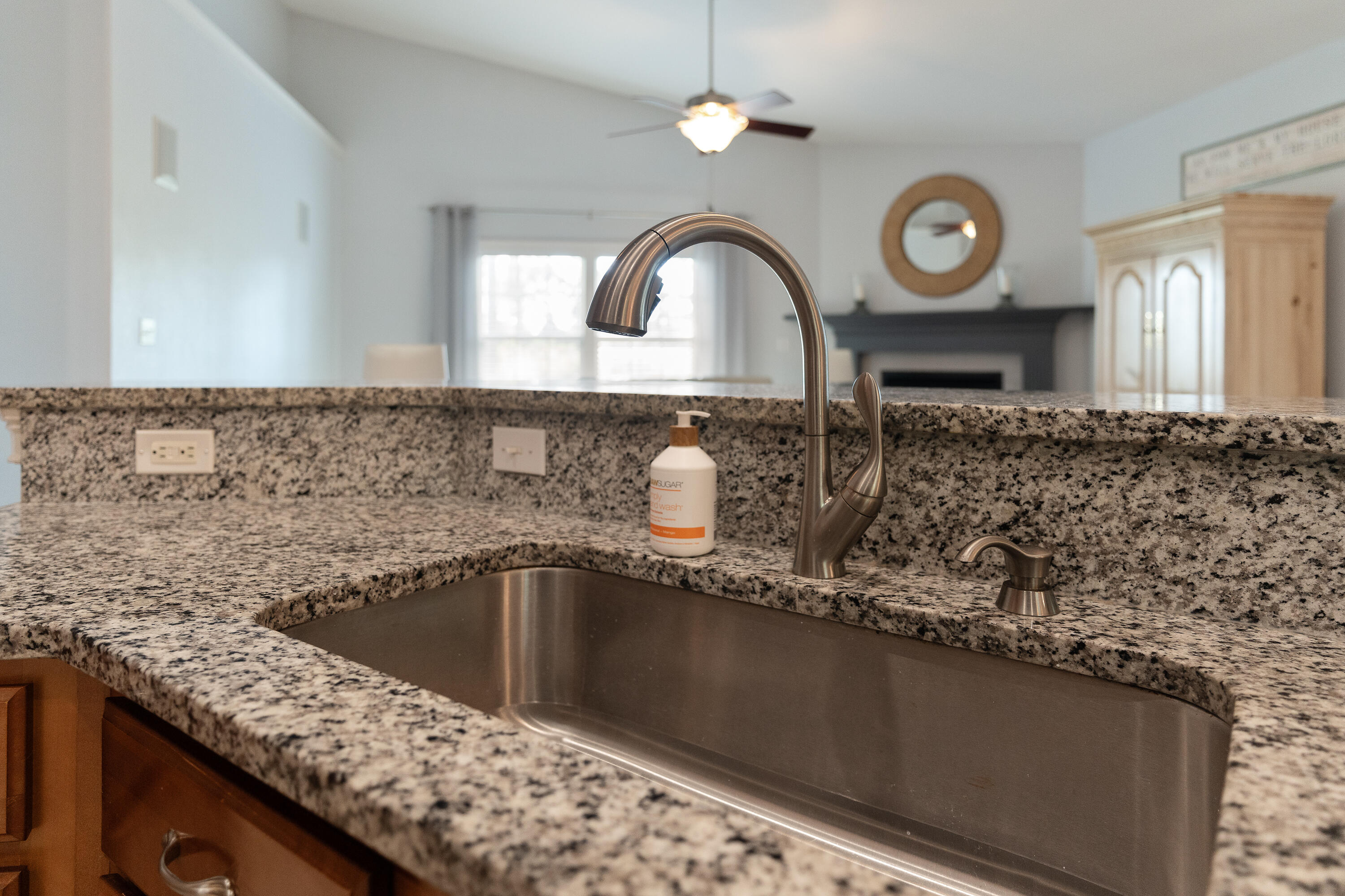 Freeport, Florida, 32439, United States, 4 Bedrooms Bedrooms, ,3 BathroomsBathrooms,Residential,For Sale,1948335