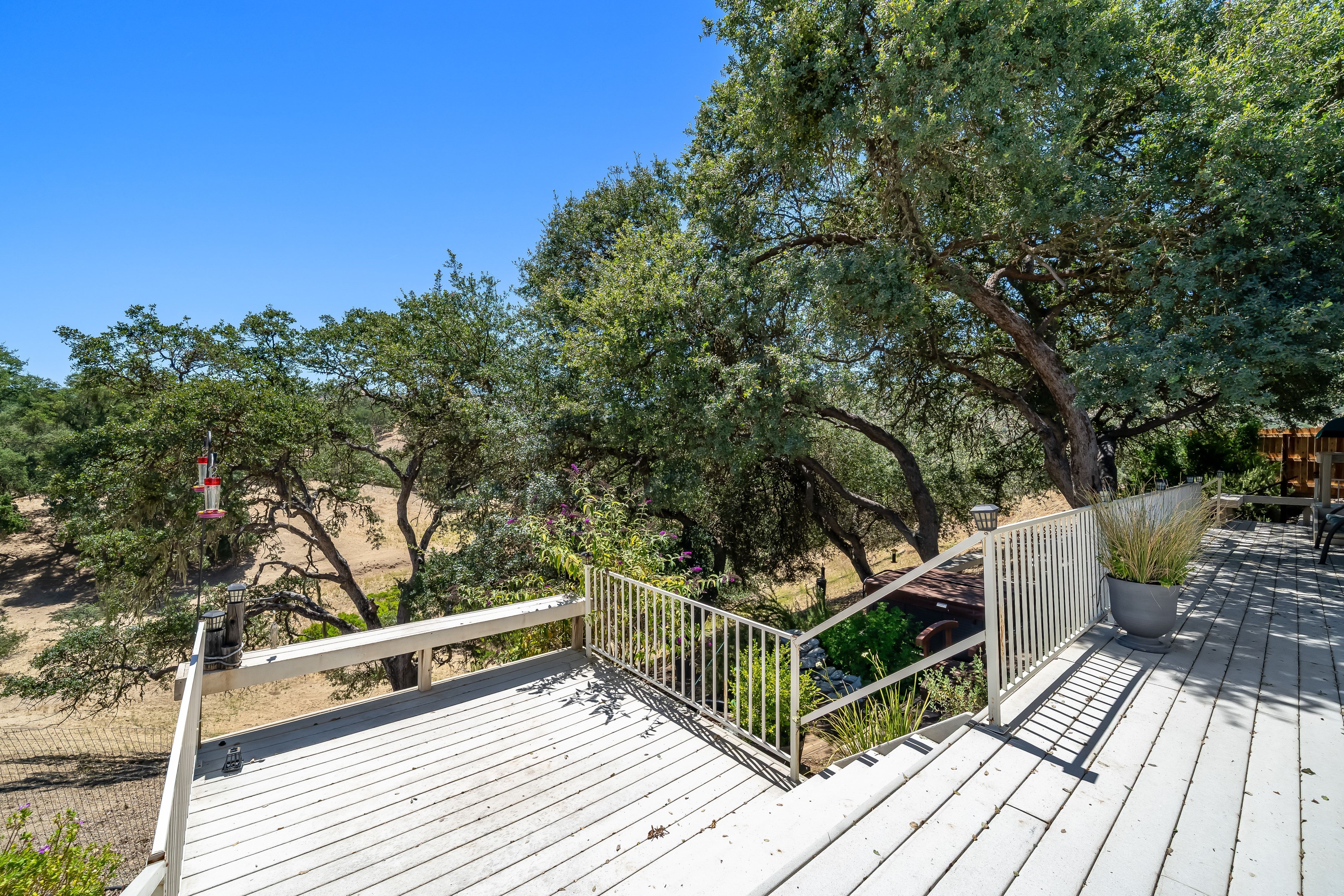  Peaceful Lake Living in Heritage Ranch - 物件實景
