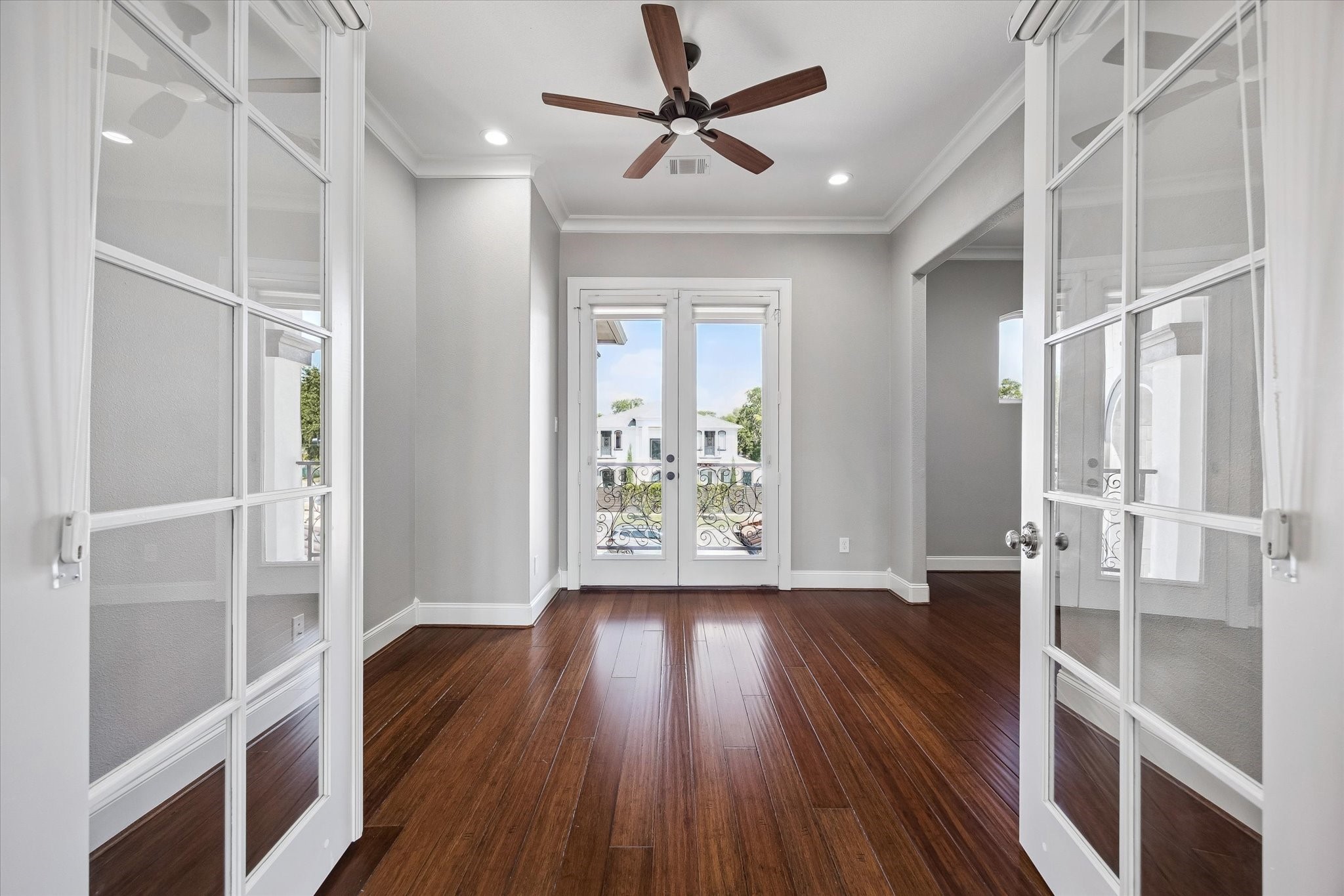  9761 Westview Drive - 物件實景