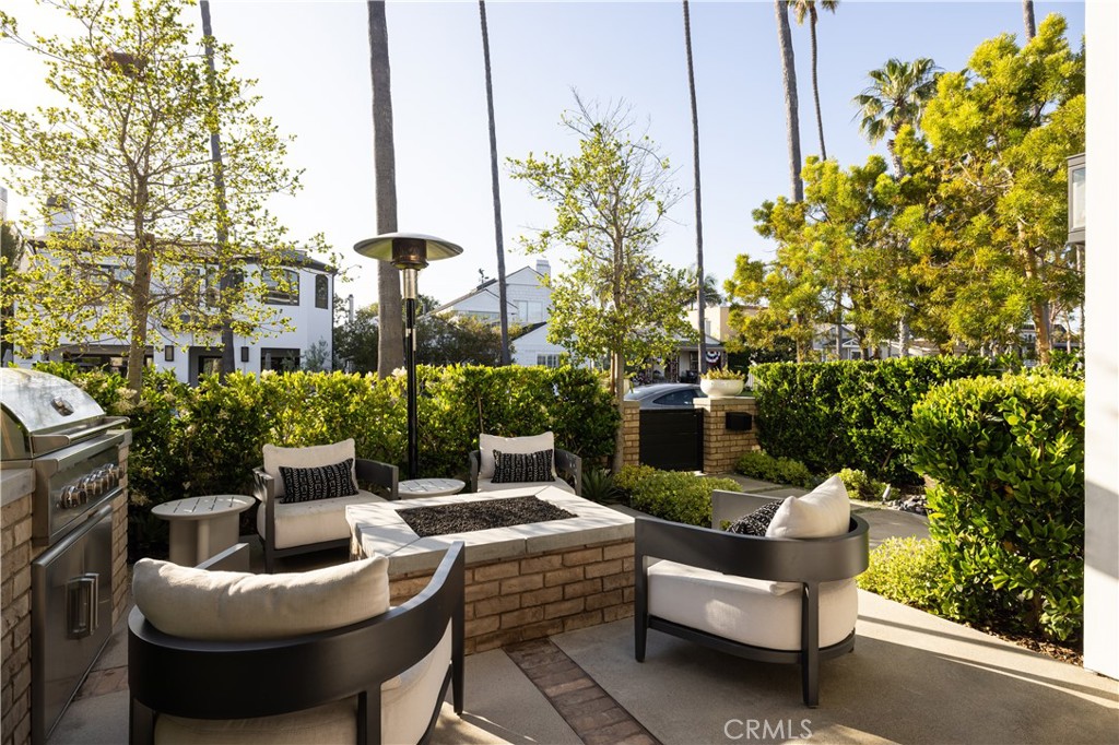 Corona del Mar, California, 92625, United States, 3 Bedrooms Bedrooms, ,4 BathroomsBathrooms,Residential,For Sale,1837053