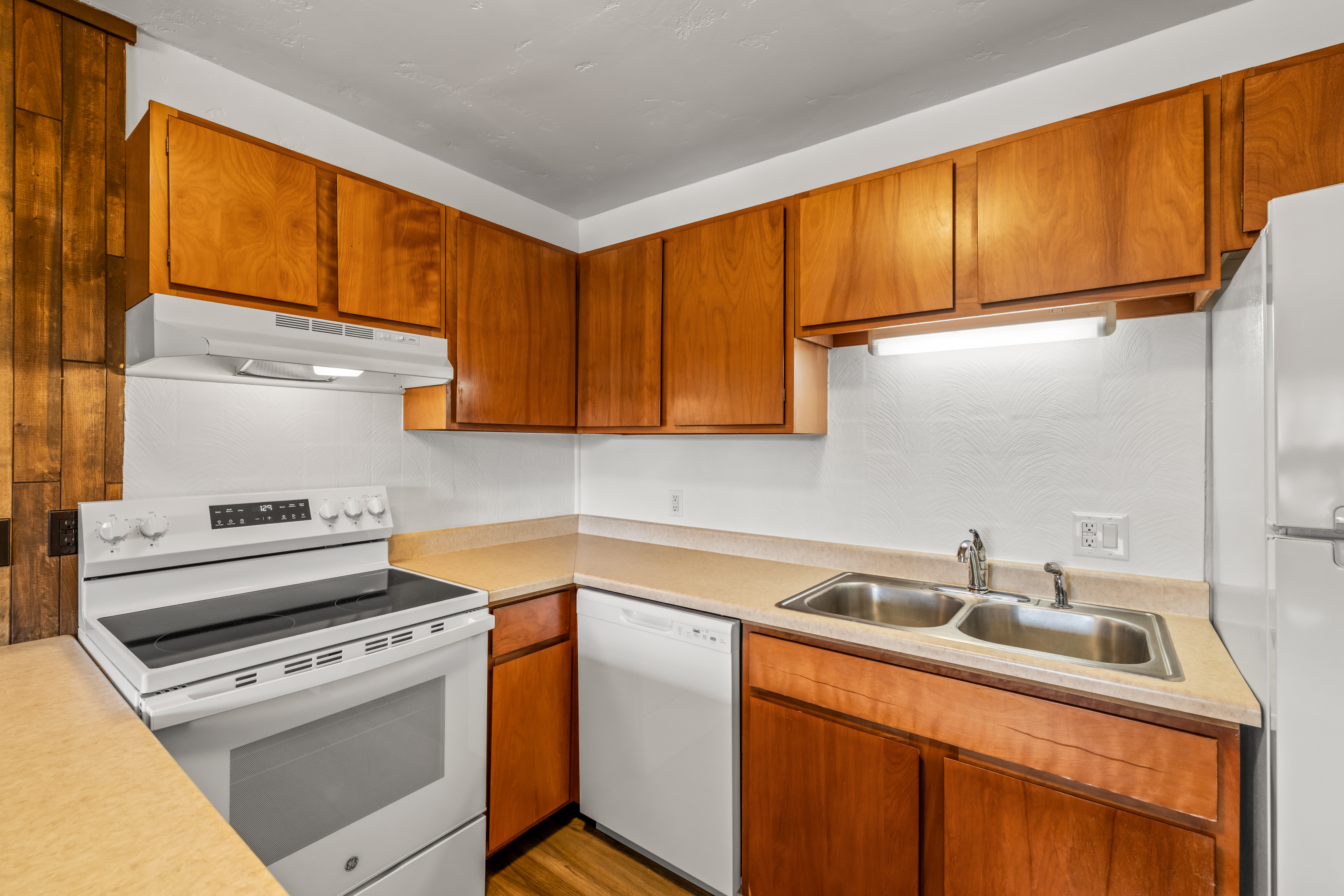  Rare Top-Floor Condo at Chaparral Terraces - 物件實景