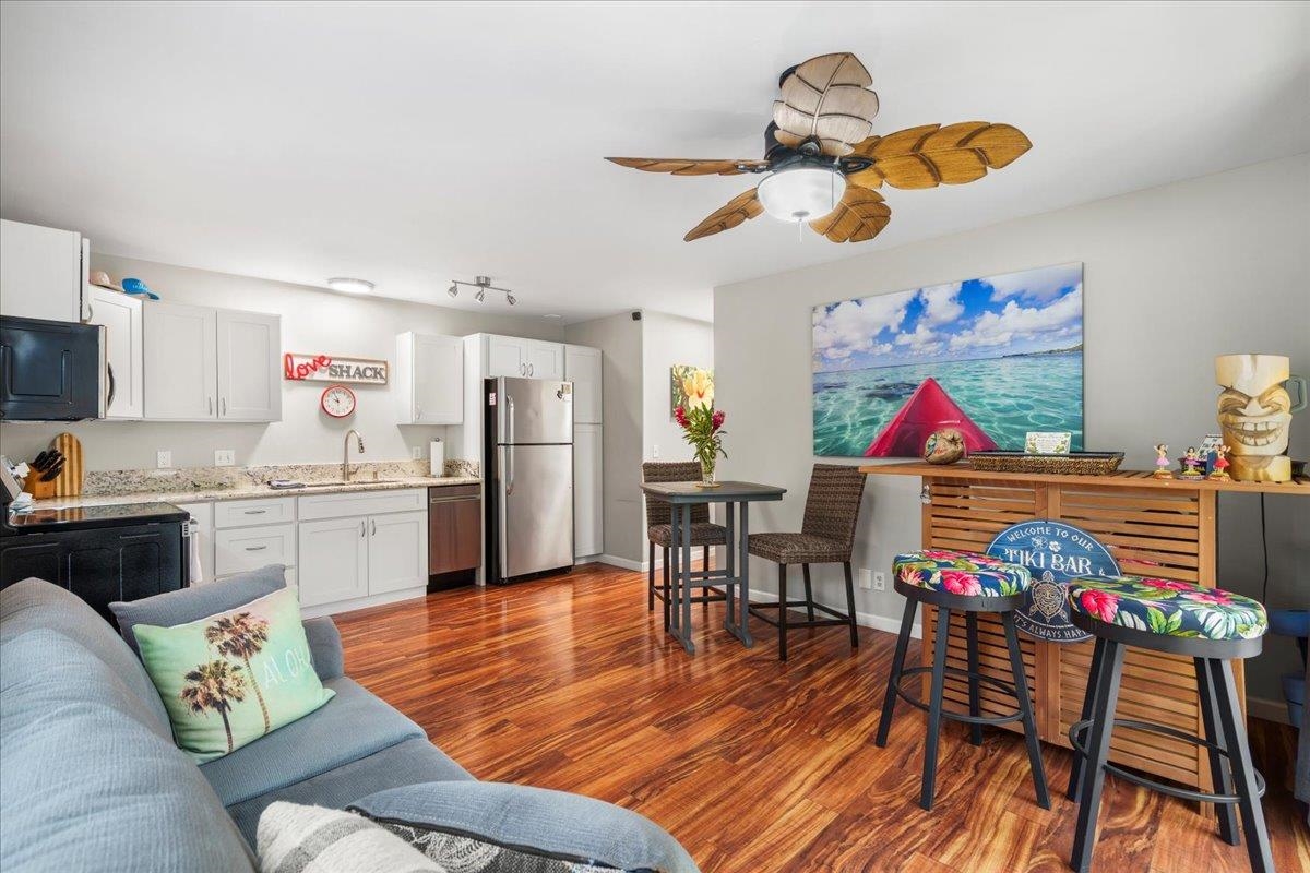 Kihei, Hawaii, 96753, United States, 4 Bedrooms Bedrooms, ,3 BathroomsBathrooms,Residential,For Sale,1989634