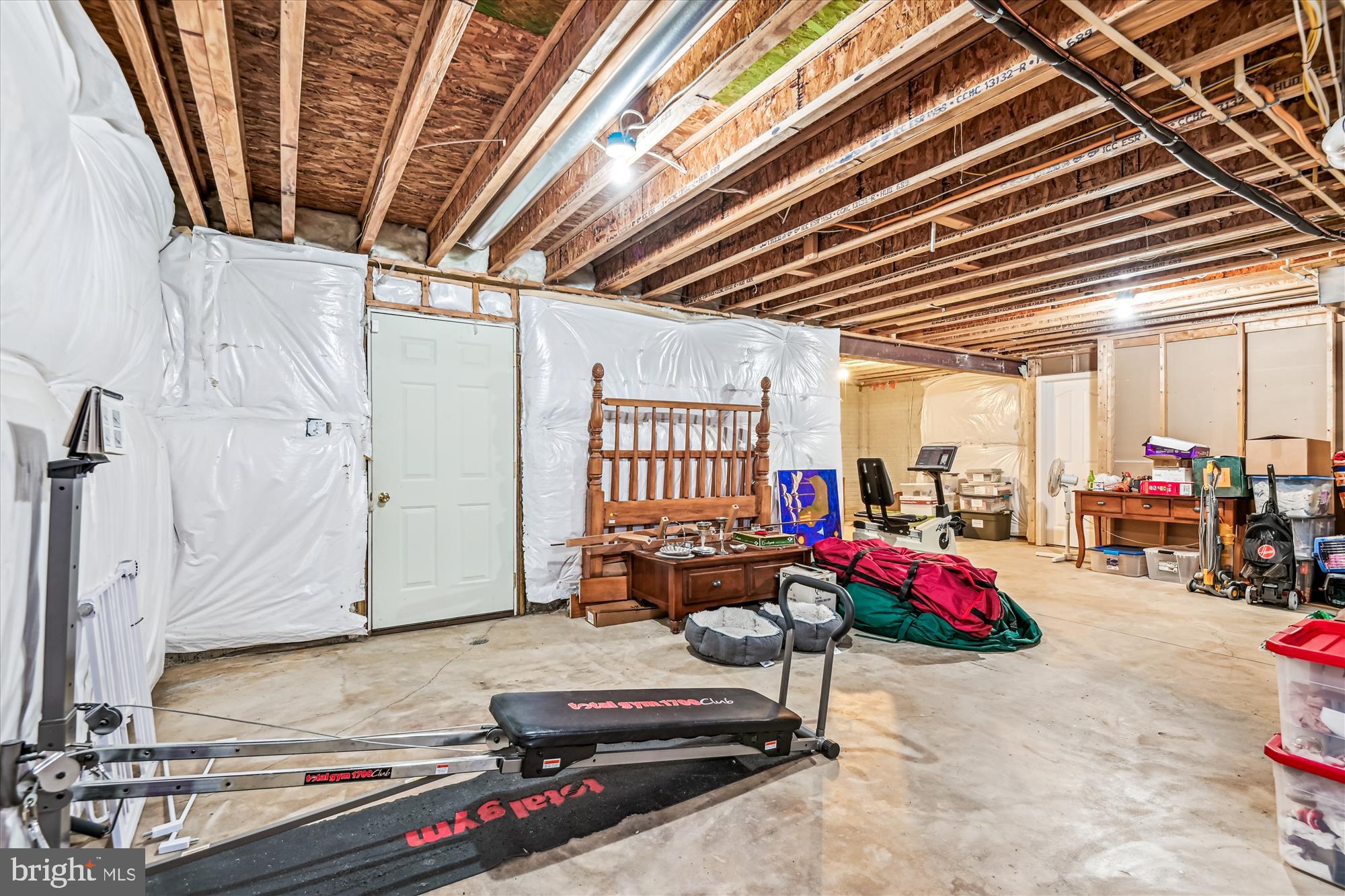 Baltimore, Maryland, 21221, United States, 3 Bedrooms Bedrooms, ,3 BathroomsBathrooms,Residential,For Sale,1881535