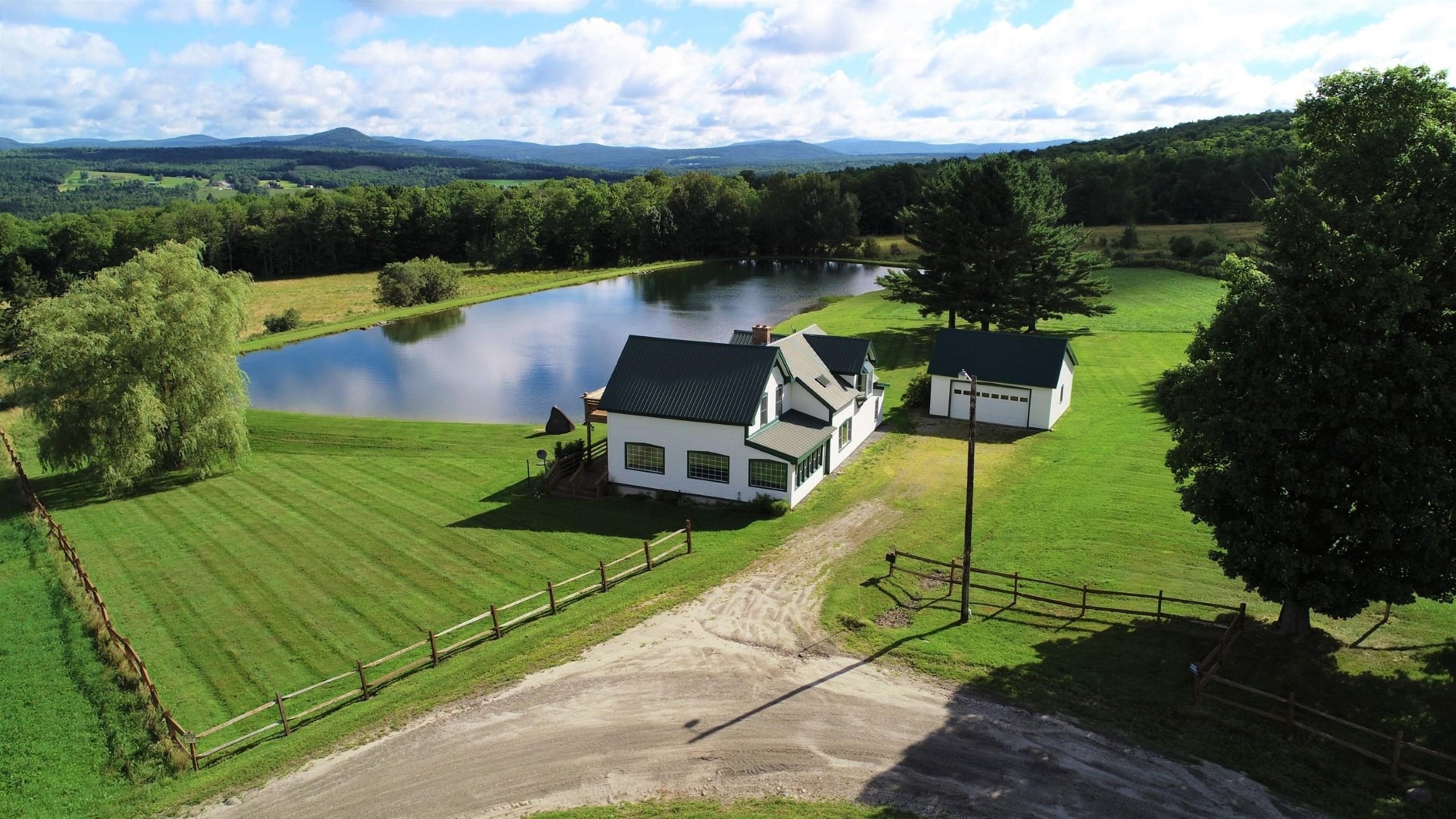 Charleston, Vermont, 05872, United States, 3 Bedrooms Bedrooms, ,2 BathroomsBathrooms,Residential,For Sale,1998791