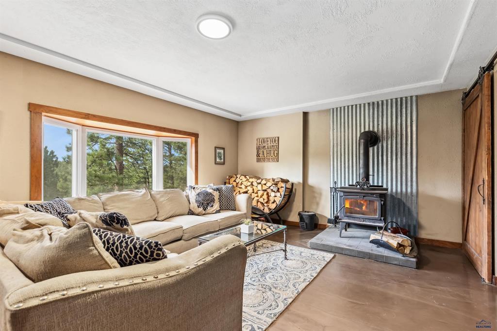 Rapid City, South Dakota, 57702, United States, 4 Bedrooms Bedrooms, ,2 BathroomsBathrooms,Residential,For Sale,1878563
