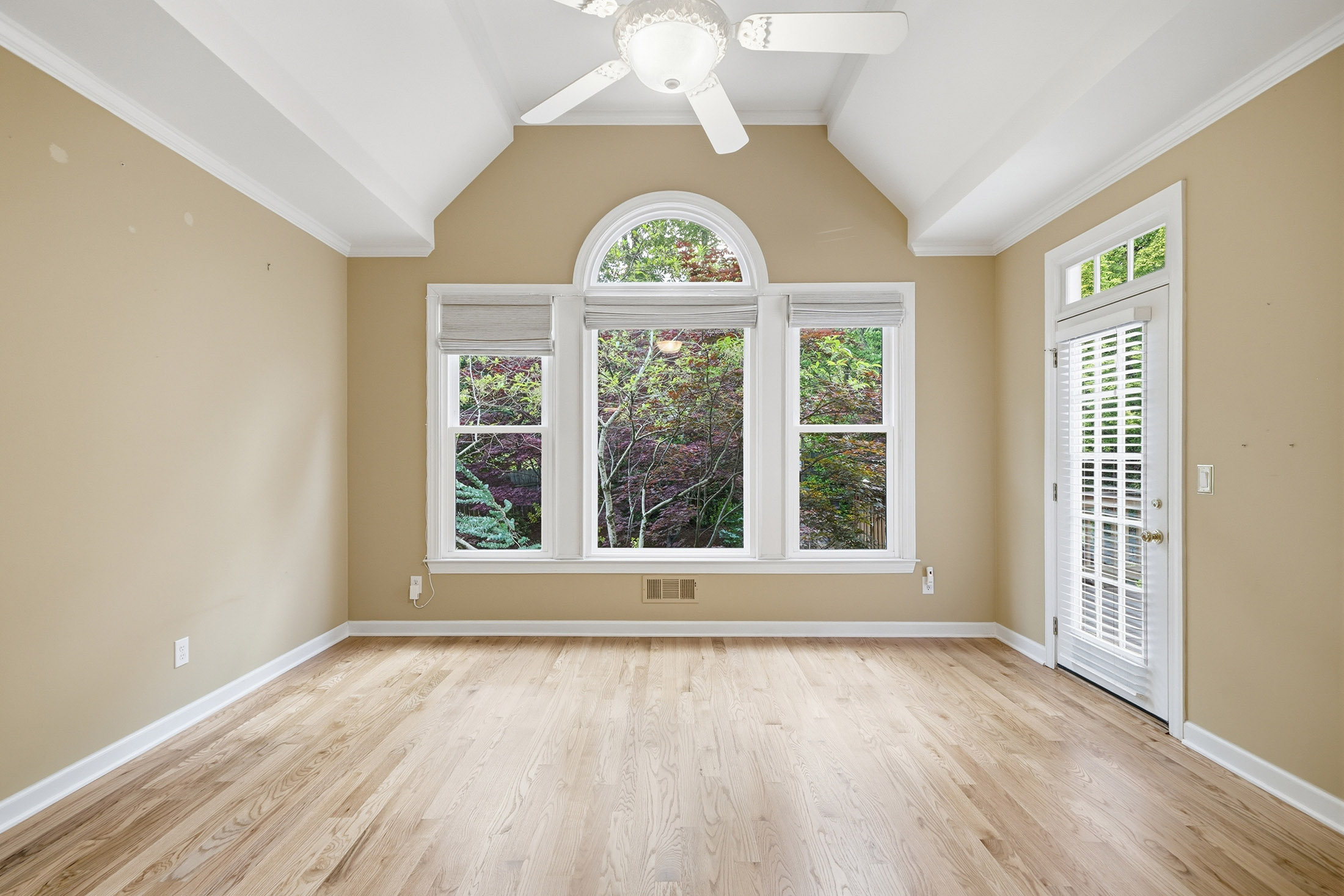  Bright and Beautiful Traditional in Smyrna - 物件實景