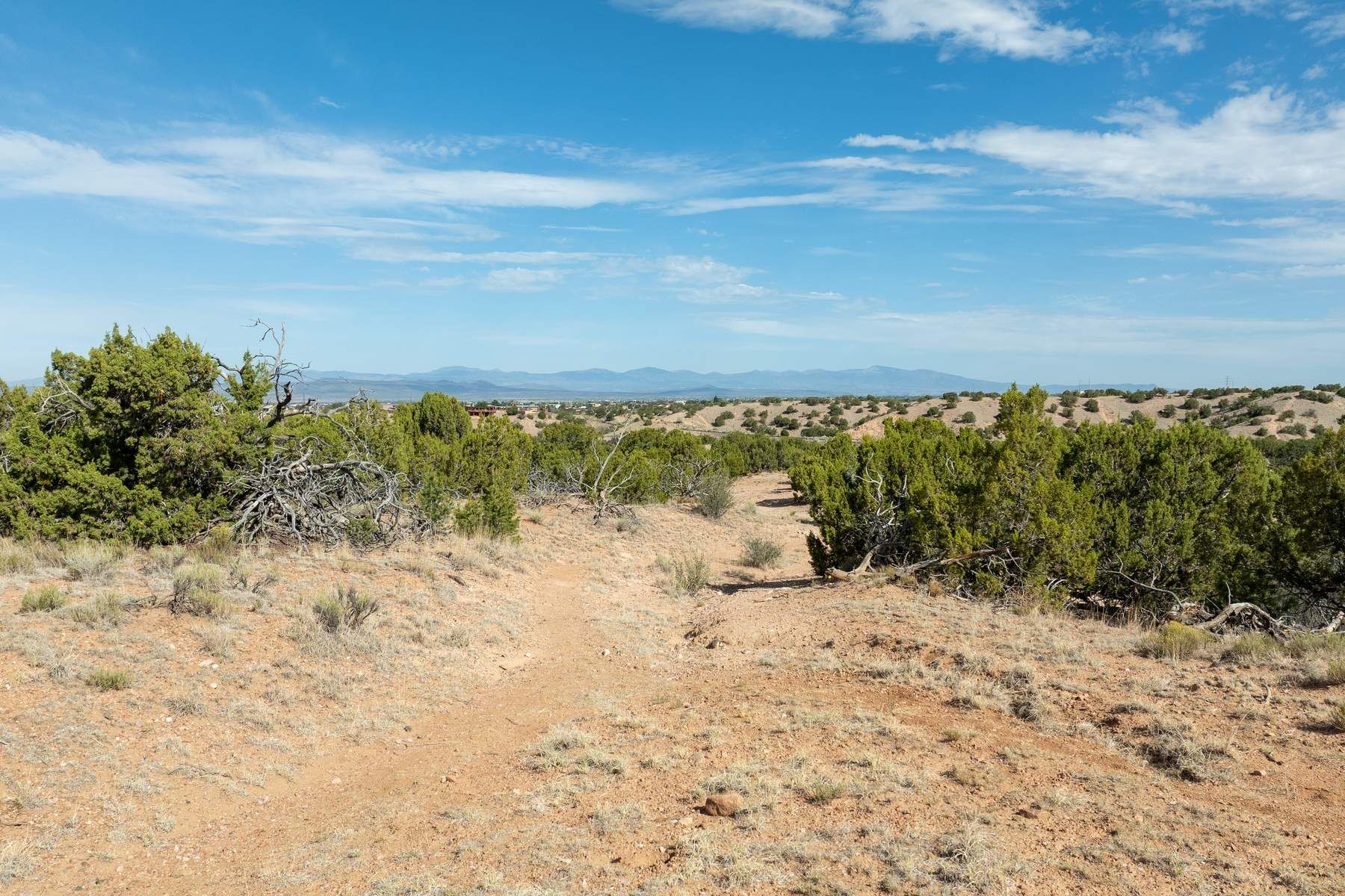  245 Arroyo Hondo Trail - 物件實景