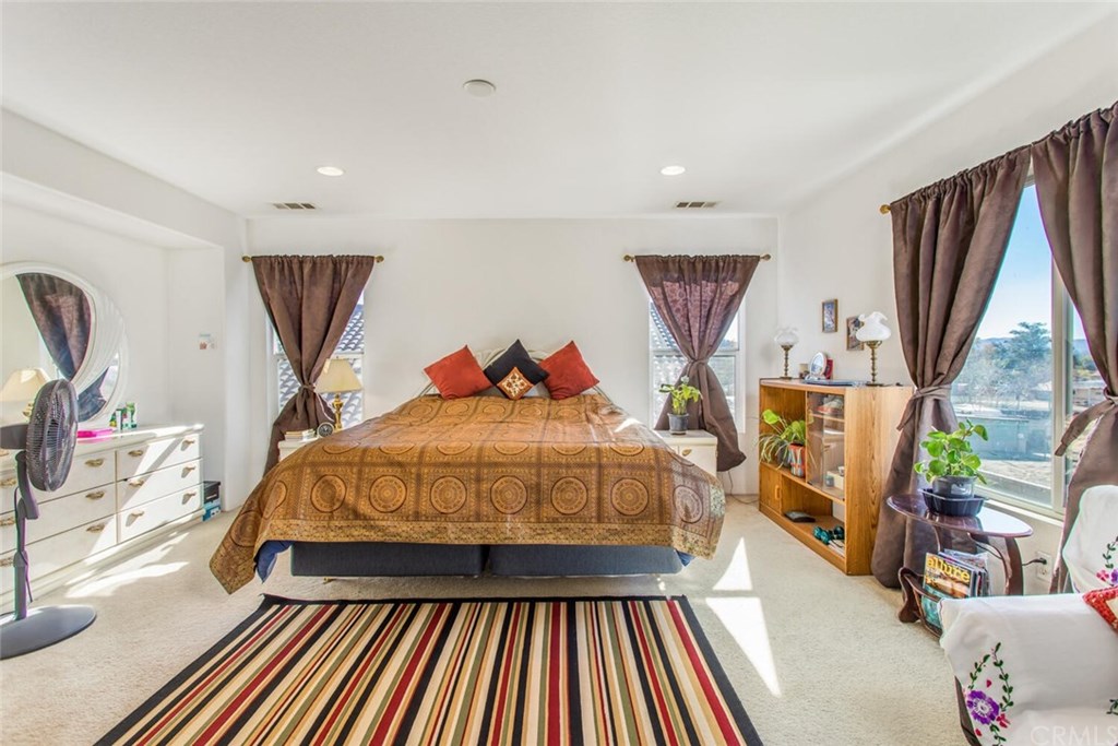 Mentone, California, 92359, United States, 3 Bedrooms Bedrooms, ,3 BathroomsBathrooms,Residential,For Sale,1927763