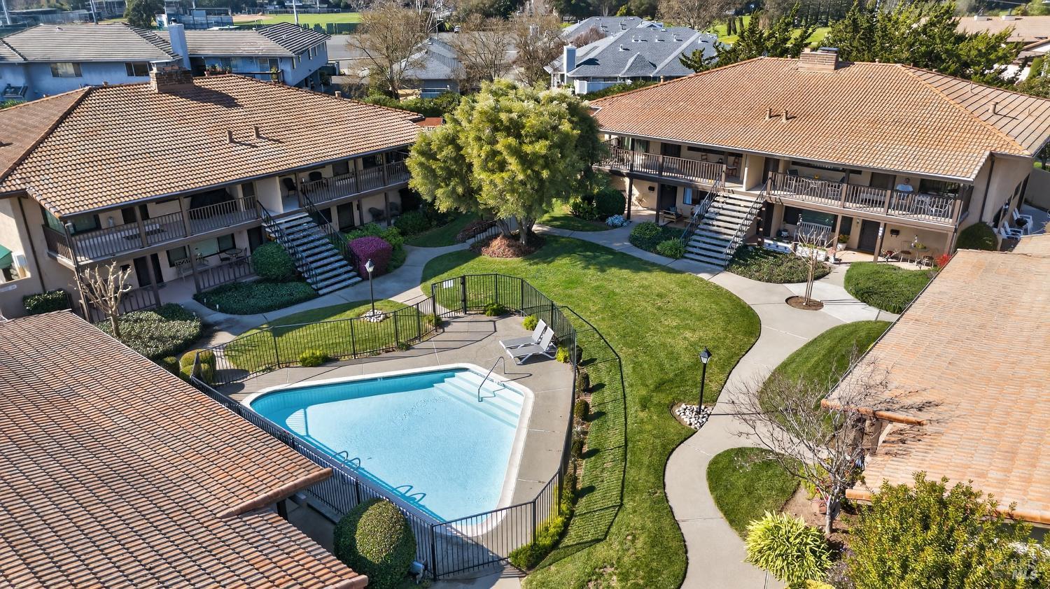 Sonoma, California, 95476, United States, 2 Bedrooms Bedrooms, ,2 BathroomsBathrooms,Residential,For Sale,2015978