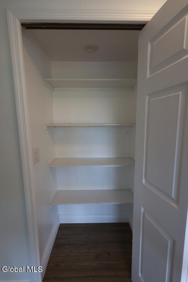 Summit, New York, 12175, United States, 3 Bedrooms Bedrooms, ,4 BathroomsBathrooms,Residential,For Sale,1942619