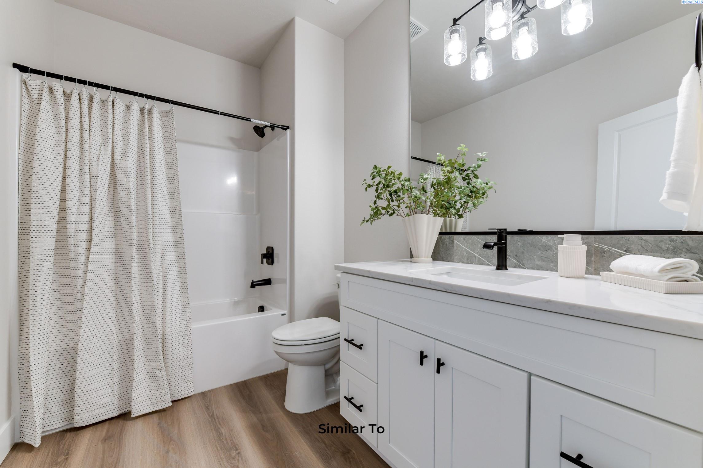 Kennewick, Washington, 99338, United States, 3 Bedrooms Bedrooms, ,1 BathroomBathrooms,Residential,For Sale,1954756