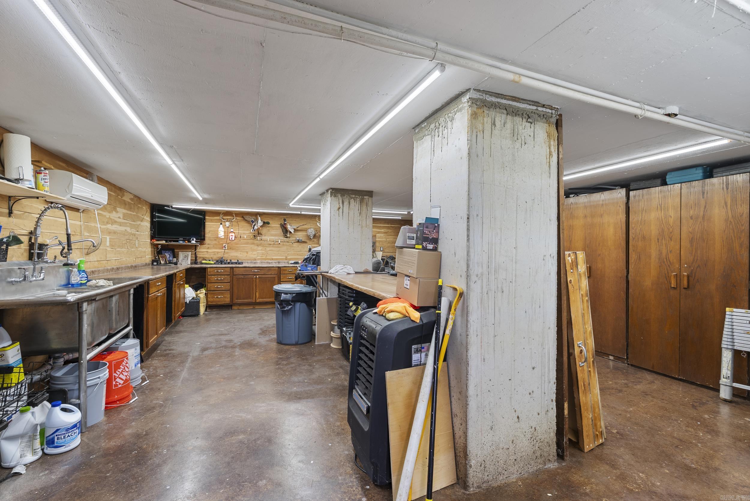 Conway, Arkansas, 72034, United States, 5 Bedrooms Bedrooms, ,5 BathroomsBathrooms,Residential,For Sale,1993283