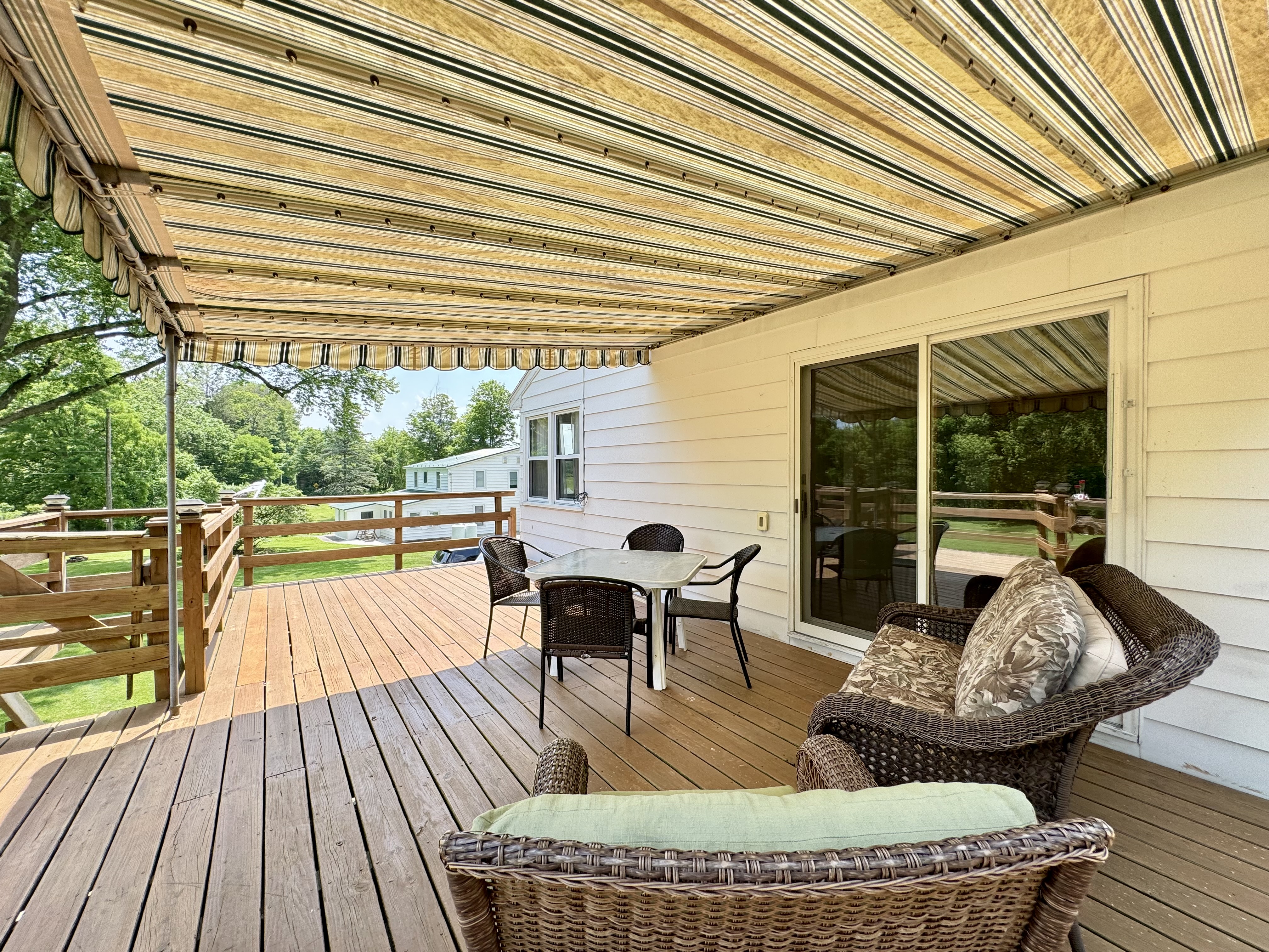 Catskill, New York, 12414, United States, 6 Bedrooms Bedrooms, ,3 BathroomsBathrooms,Residential,For Sale,1983582