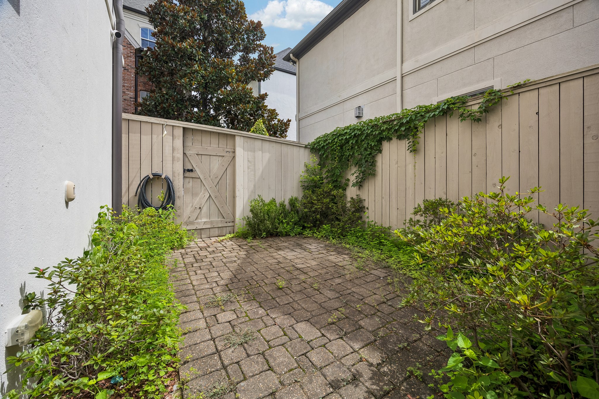  1211 Wynden Commons Lane - 物件實景