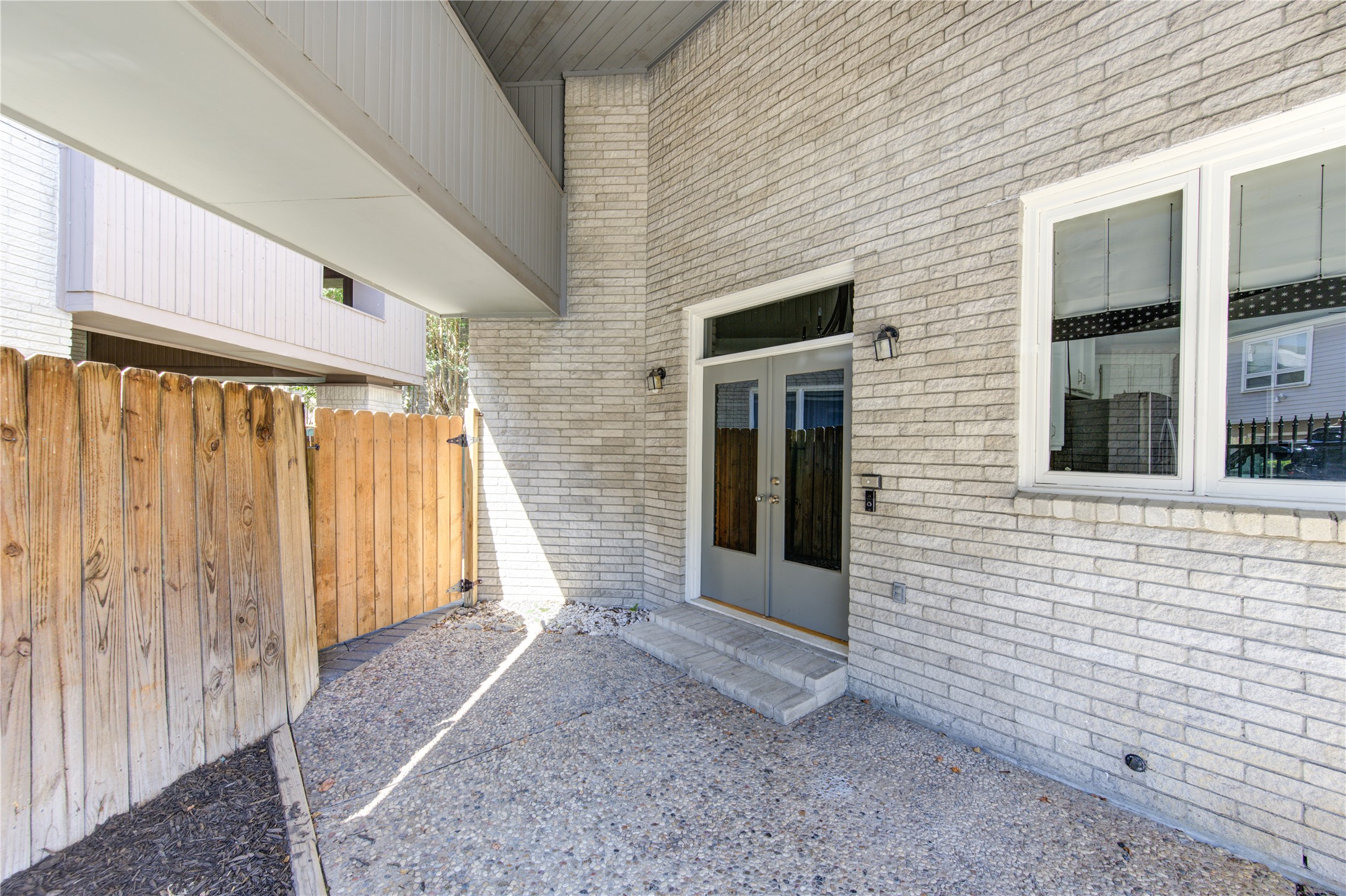  2524 Nantucket Drive B - 物件實景