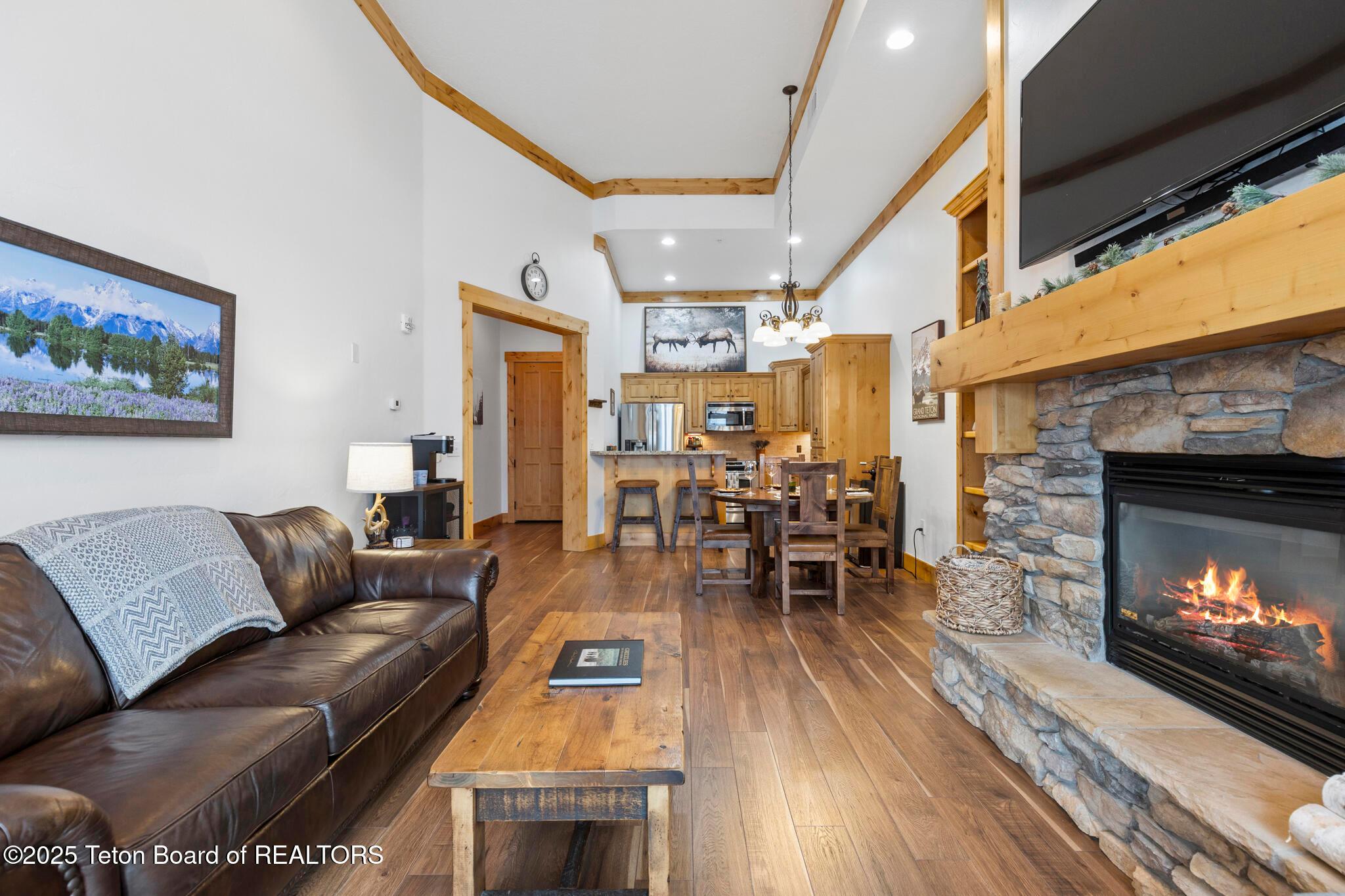 Victor, Idaho, 83455, United States, 3 Bedrooms Bedrooms, ,2 BathroomsBathrooms,Residential,For Sale,2003126