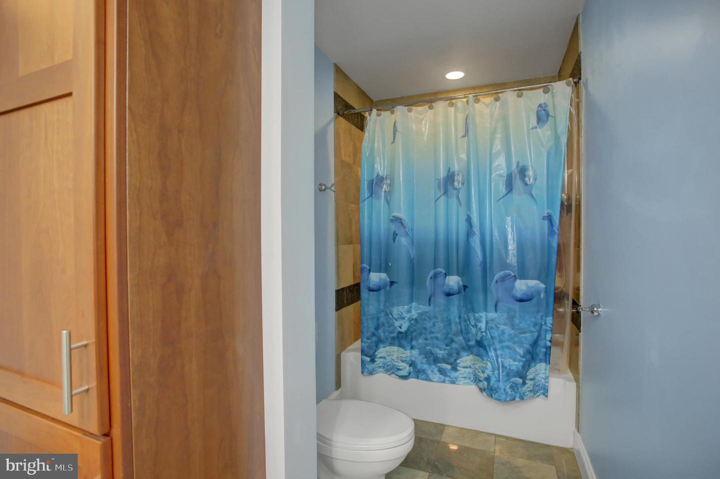 Big Pool, Maryland, 21711, United States, 5 Bedrooms Bedrooms, ,4 BathroomsBathrooms,Residential,For Sale,1897017