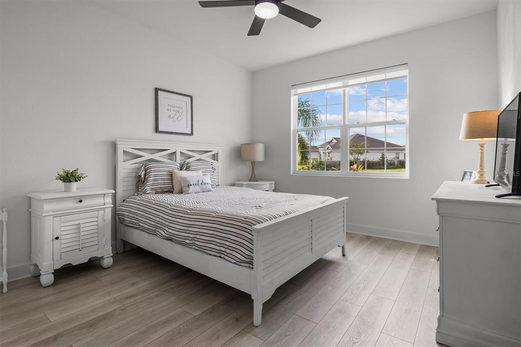 Winter Haven, Florida, 33881, United States, 4 Bedrooms Bedrooms, ,3 BathroomsBathrooms,Residential,For Sale,1957655