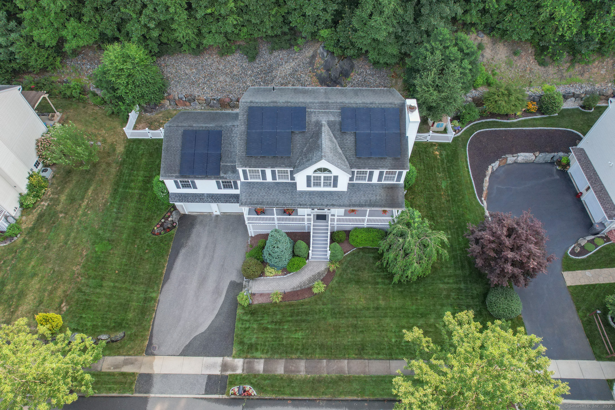 Naugatuck, Connecticut, 06770, United States, 4 Bedrooms Bedrooms, ,3 BathroomsBathrooms,Residential,For Sale,1938960