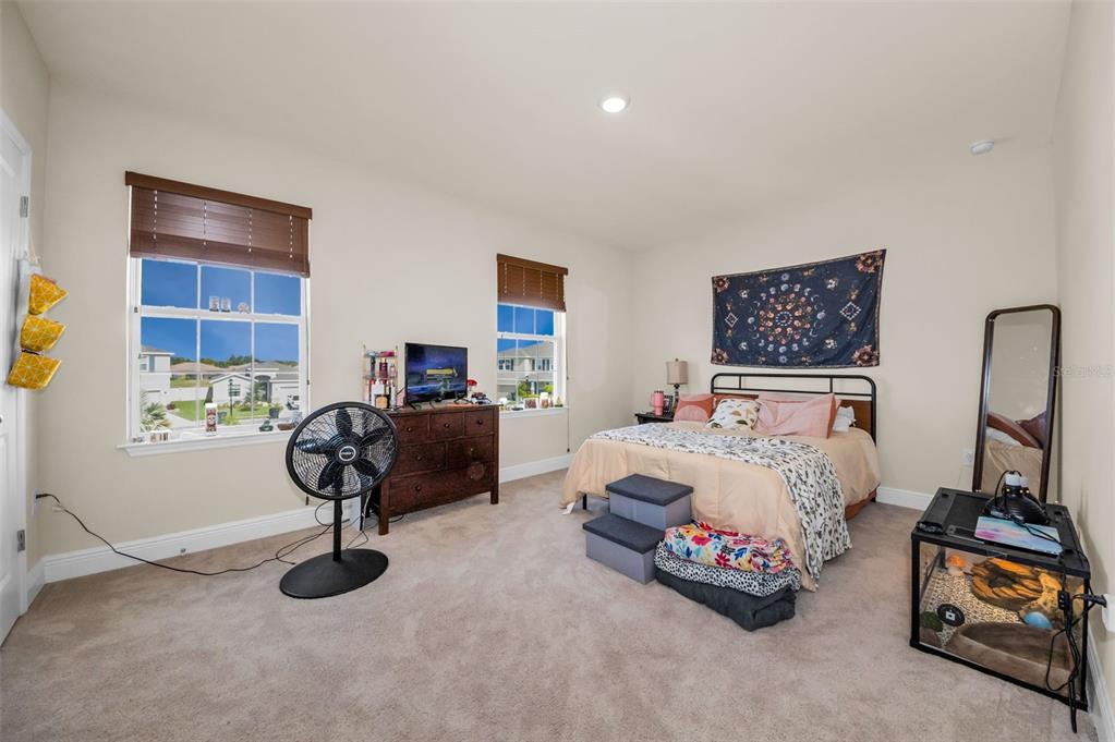 Apollo Beach, Florida, 33572, United States, 4 Bedrooms Bedrooms, ,3 BathroomsBathrooms,Residential,For Sale,1991637