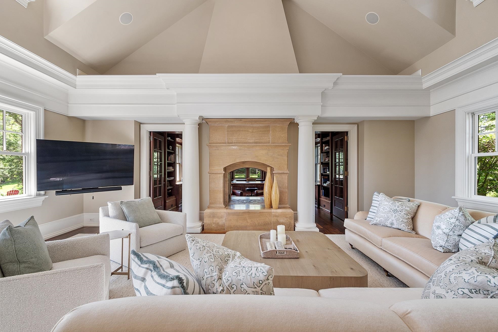 Meredith, New Hampshire, 03253, United States, 7 Bedrooms Bedrooms, ,6 BathroomsBathrooms,Residential,For Sale,1897806