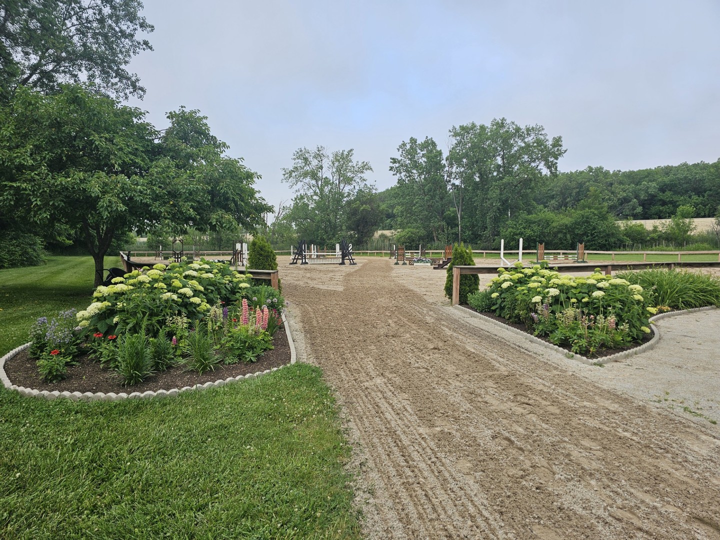 Green Oaks, Illinois, 60048, United States, ,Residential,For Sale,1914140