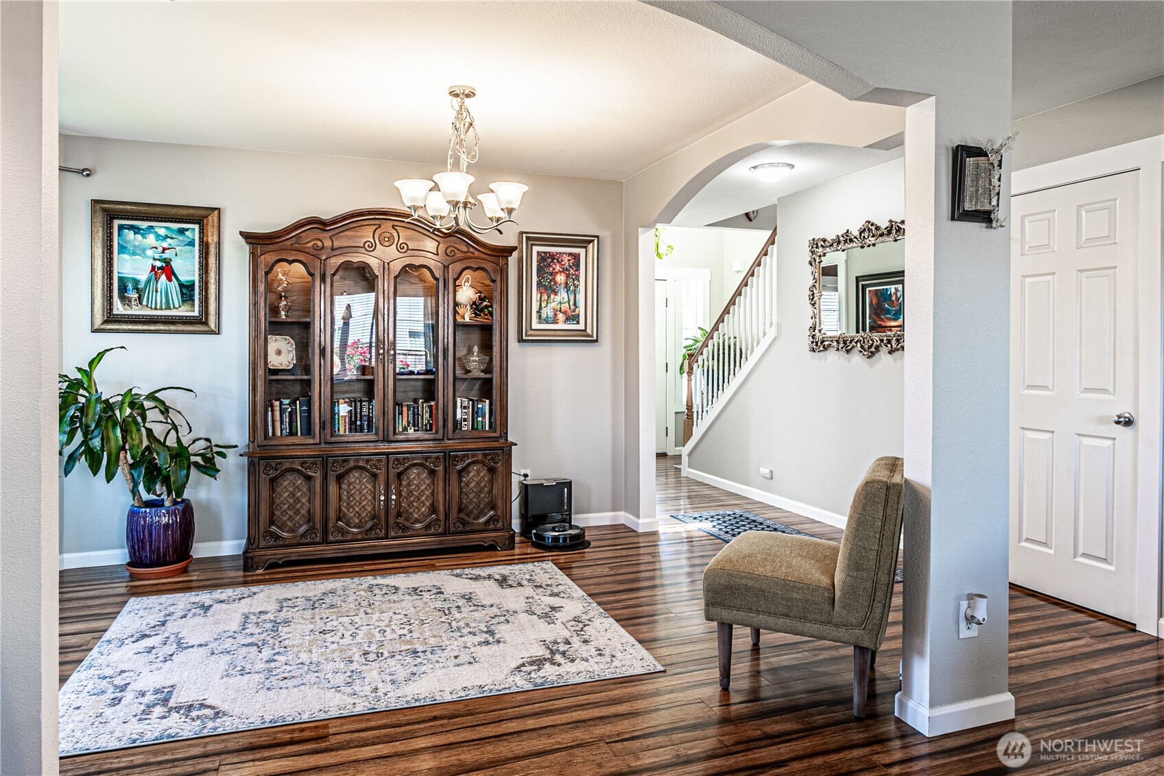 Tacoma, Washington, 98445, United States, 3 Bedrooms Bedrooms, ,3 BathroomsBathrooms,Residential,For Sale,1857304