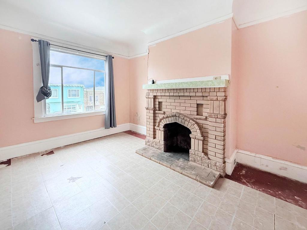 San Francisco, California, 94112, United States, 2 Bedrooms Bedrooms, ,1 BathroomBathrooms,Residential,For Sale,1924457