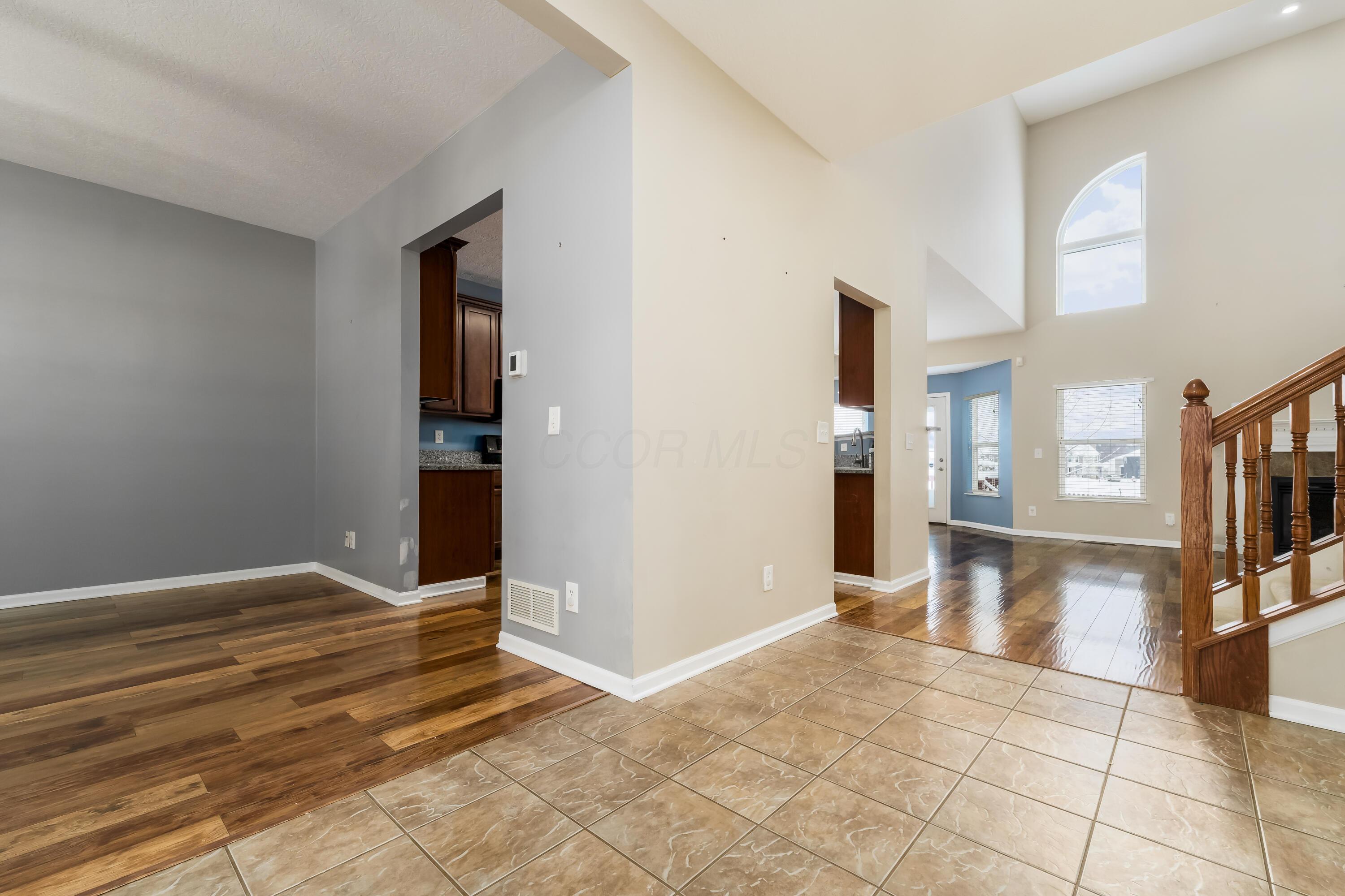 Granville, Ohio, 43023, United States, 5 Bedrooms Bedrooms, ,4 BathroomsBathrooms,Residential,For Sale,2003163