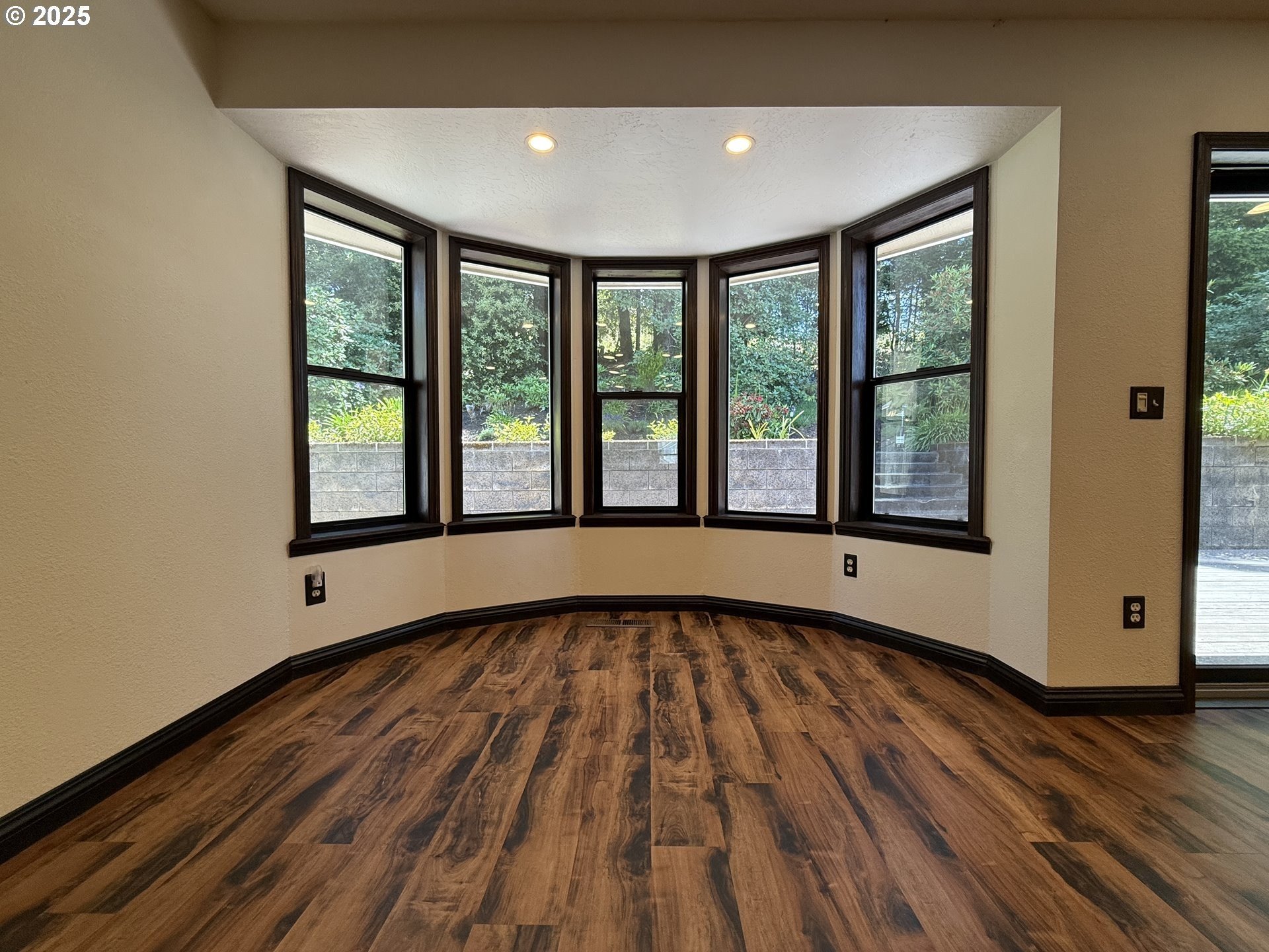 Brookings, Oregon, 97415, United States, 3 Bedrooms Bedrooms, ,2 BathroomsBathrooms,Residential,For Sale,1981548