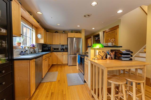 Peterborough, New Hampshire, 03458, United States, 4 Bedrooms Bedrooms, ,1 BathroomBathrooms,Residential,For Sale,1974212