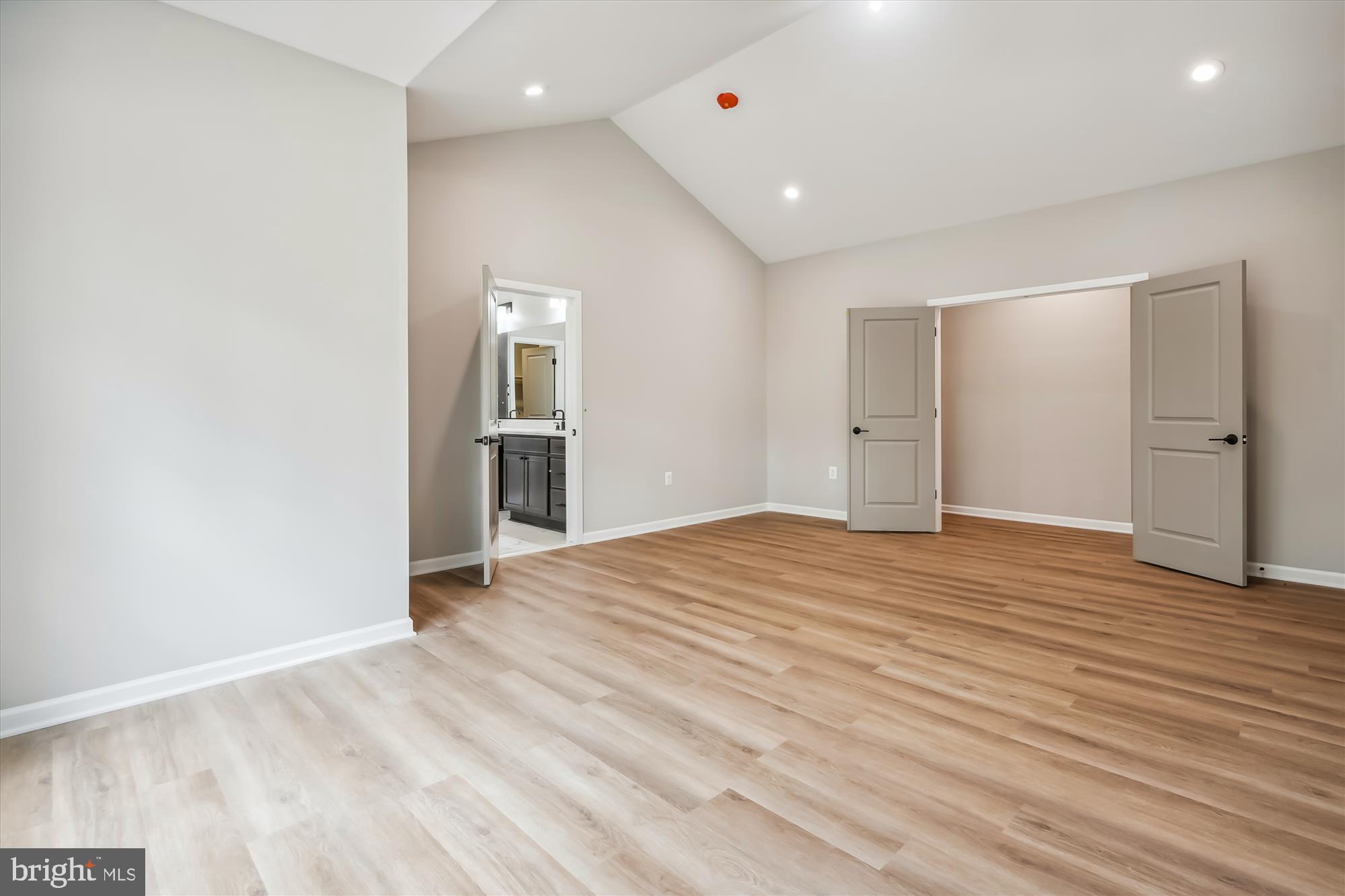 Rixeyville, Virginia, 22737, United States, 4 Bedrooms Bedrooms, ,4 BathroomsBathrooms,Residential,For Sale,1978890