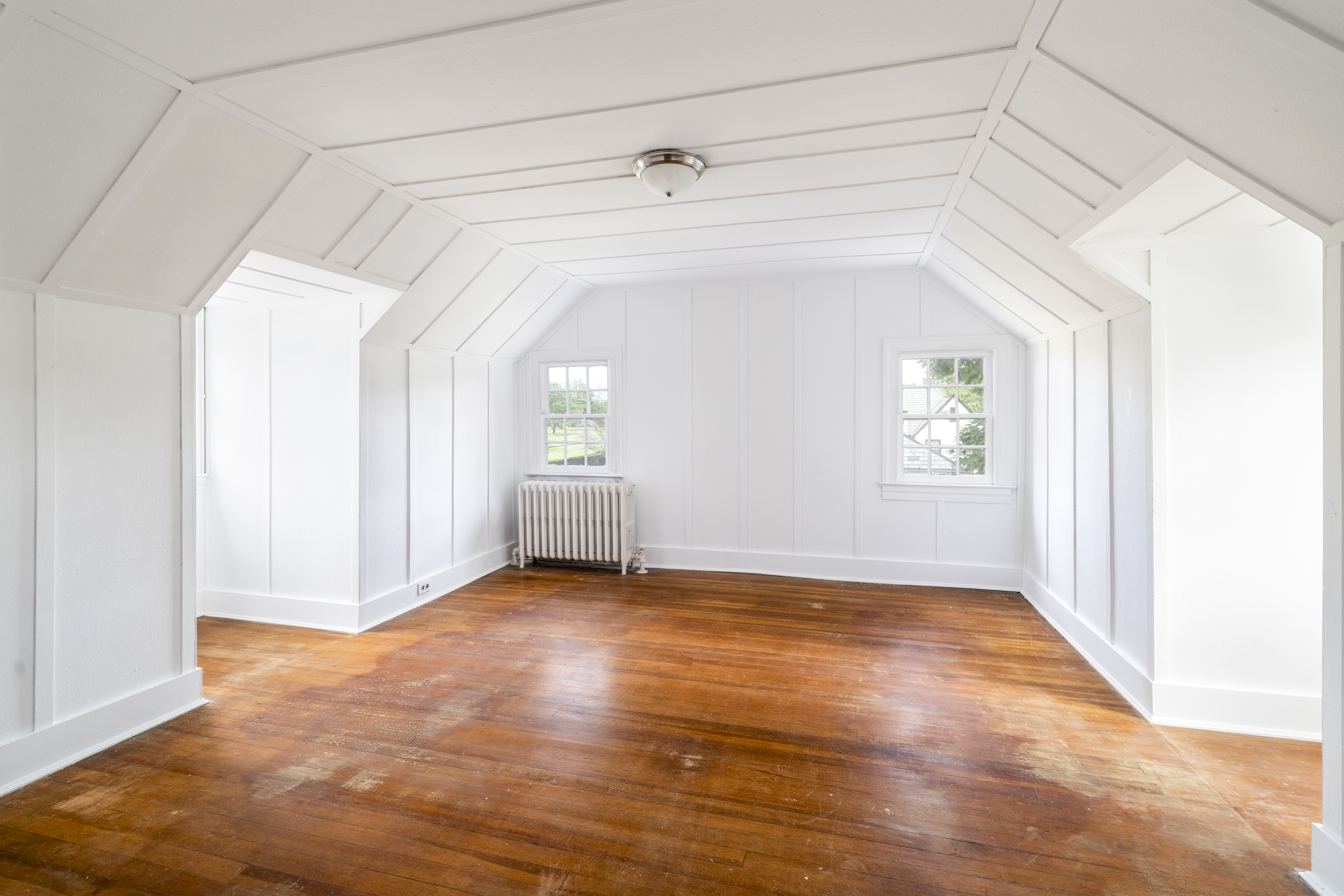  210 Demott Avenue, Rockville Centre, NY, 11570 - 物件實景