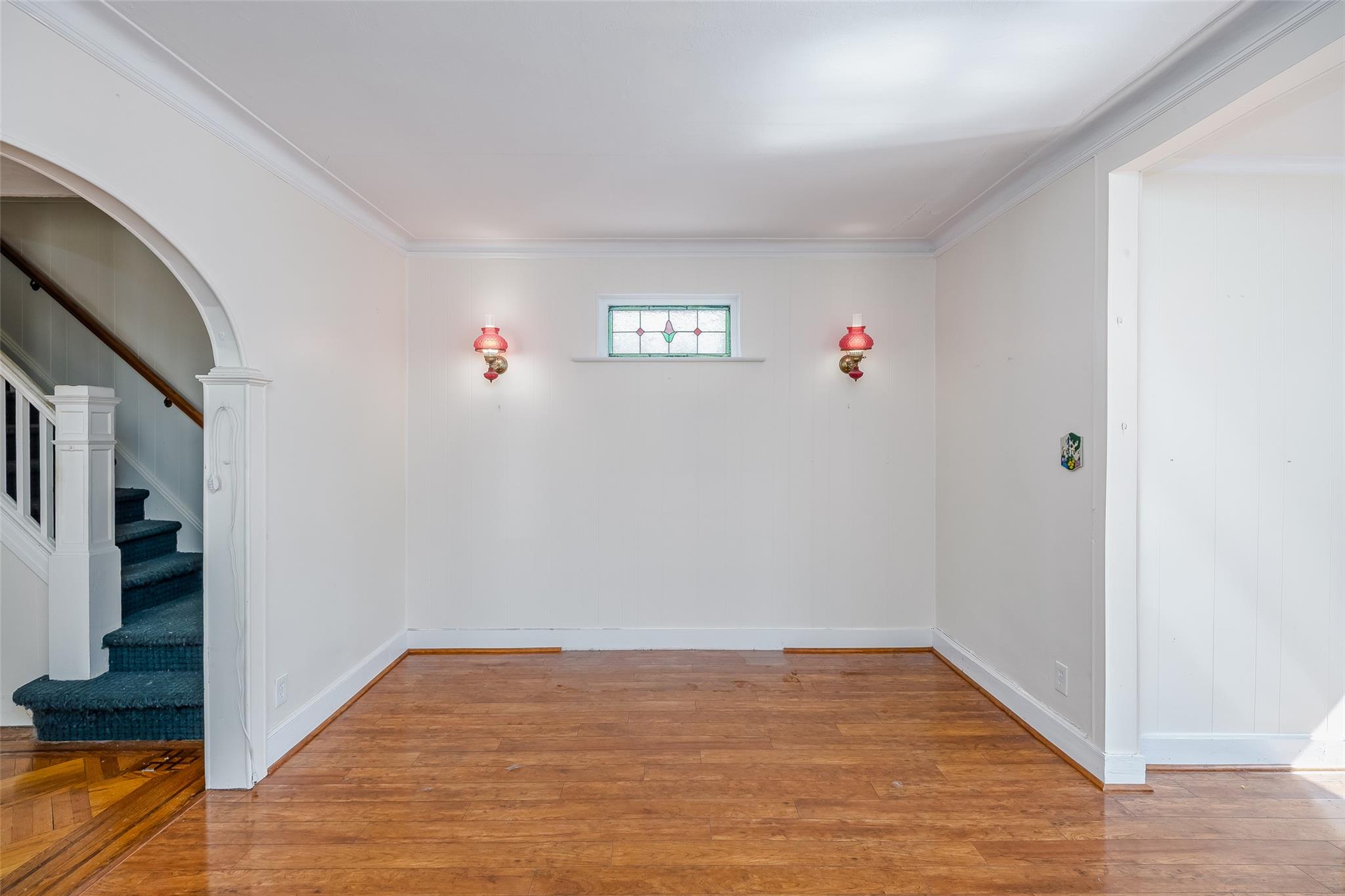 Queens Village, New York, 11428, United States, 4 Bedrooms Bedrooms, ,2 BathroomsBathrooms,Residential,For Sale,1752730