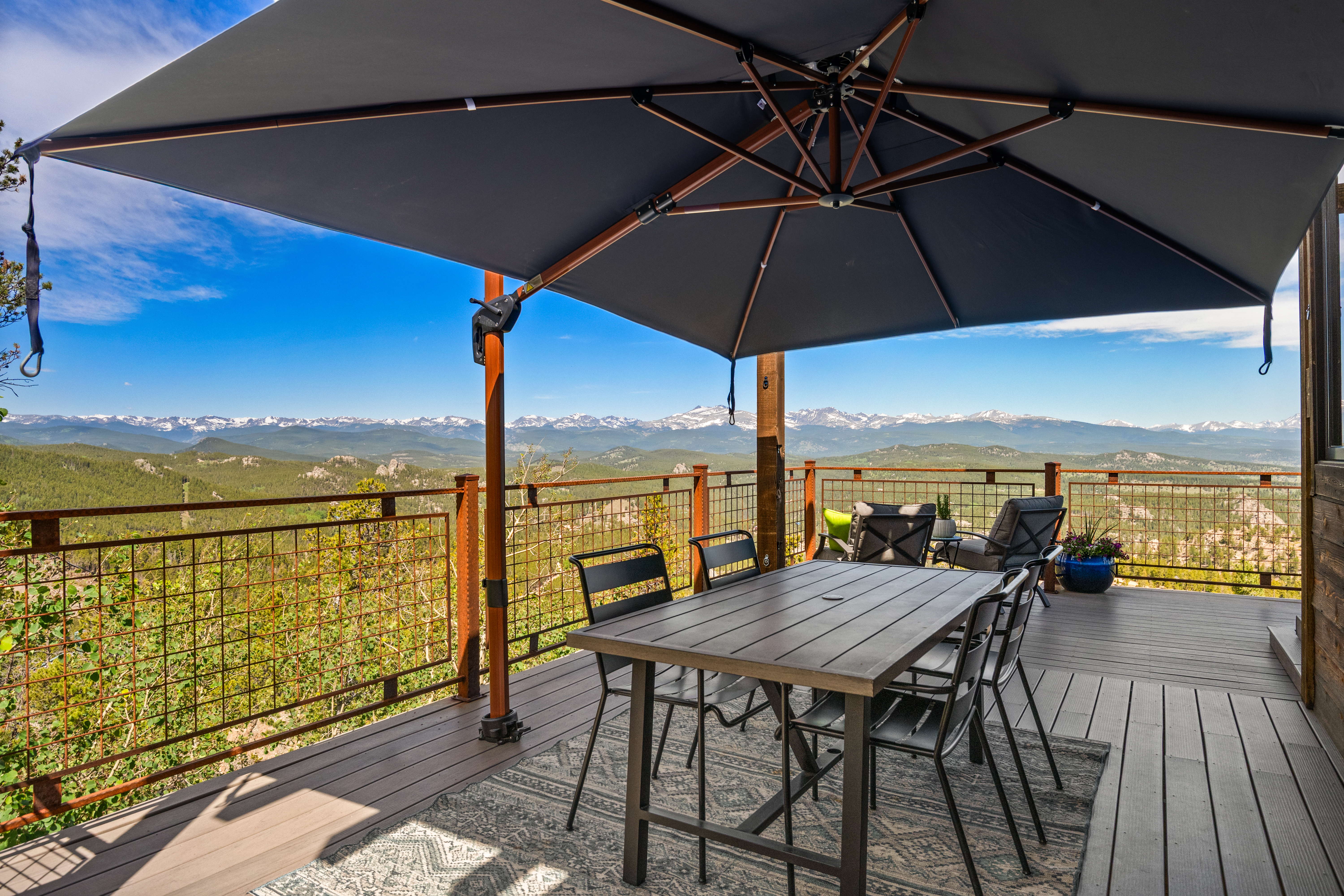 Custom Retreat with Unobstructed Views - 物件實景